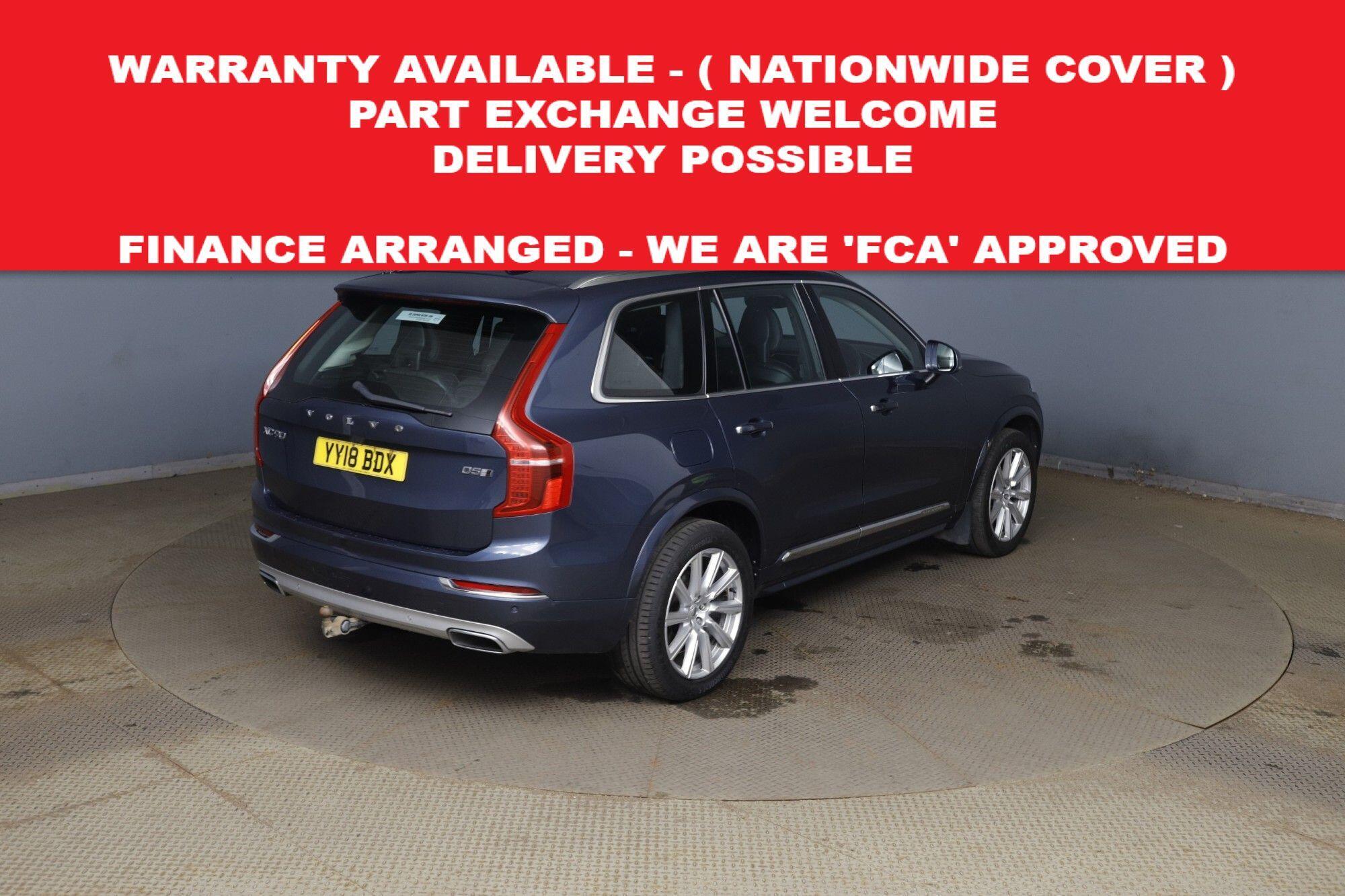 Volvo XC90 view 2