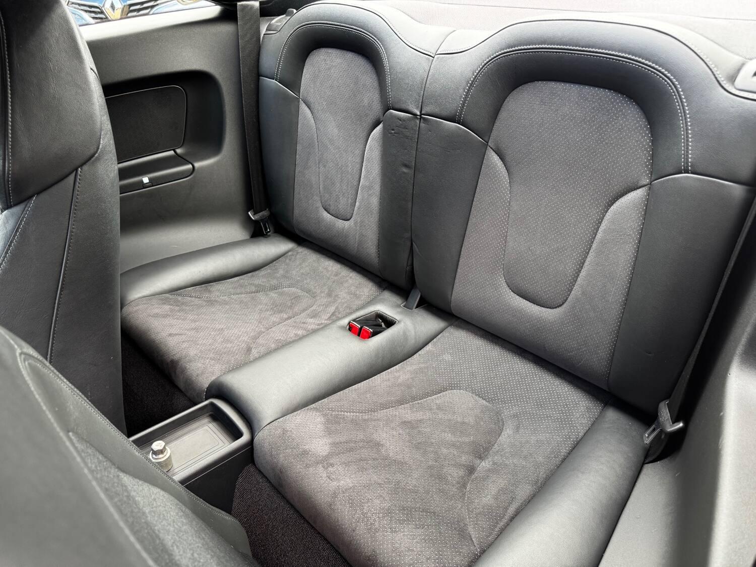 Audi TT view 10