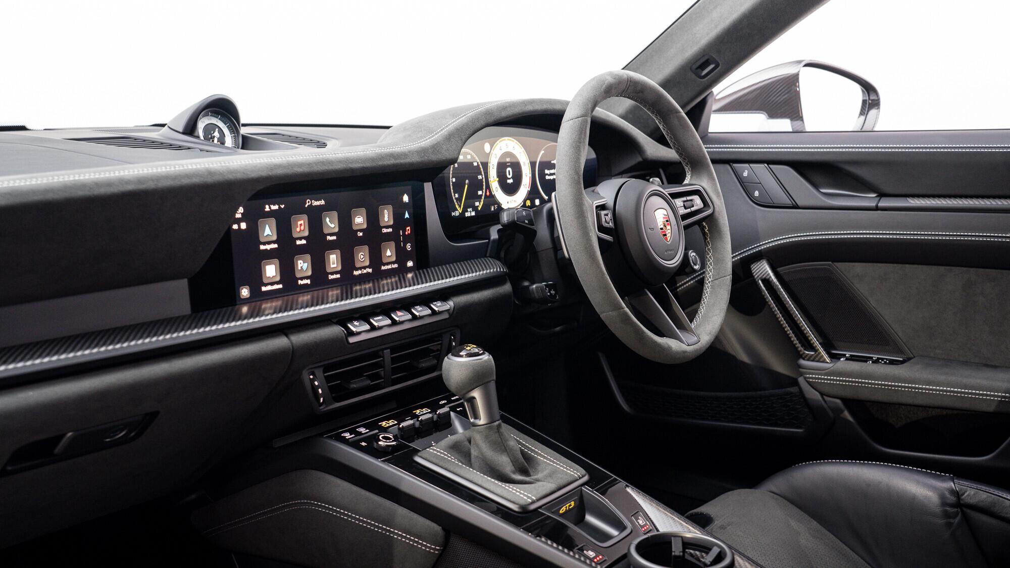 Porsche 911 view 63