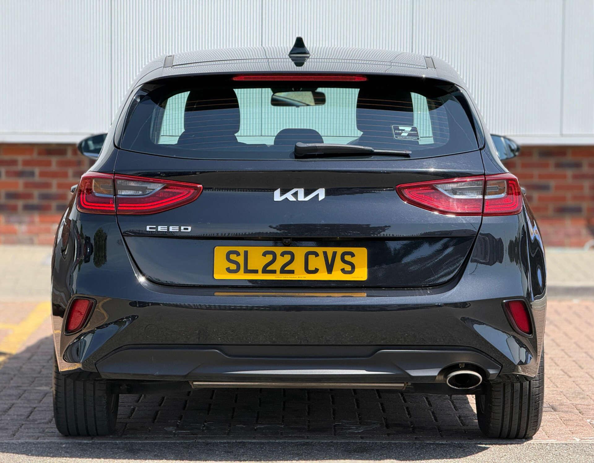 Kia Ceed view 9