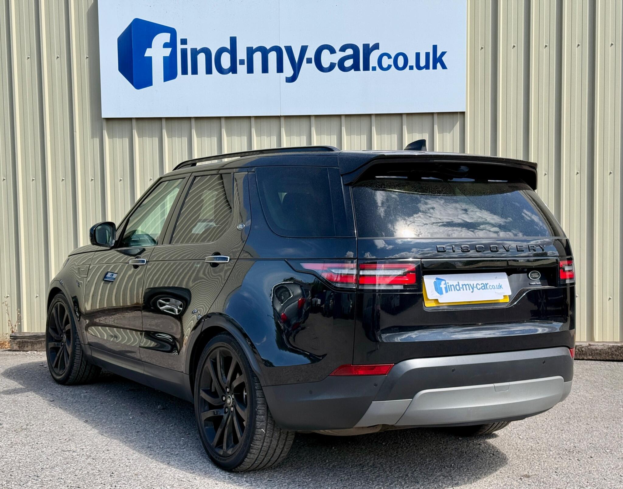 Land Rover Discovery 3 view 2