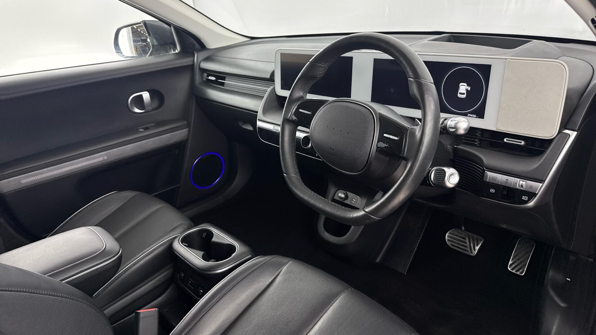 Hyundai Ioniq 5 view 9