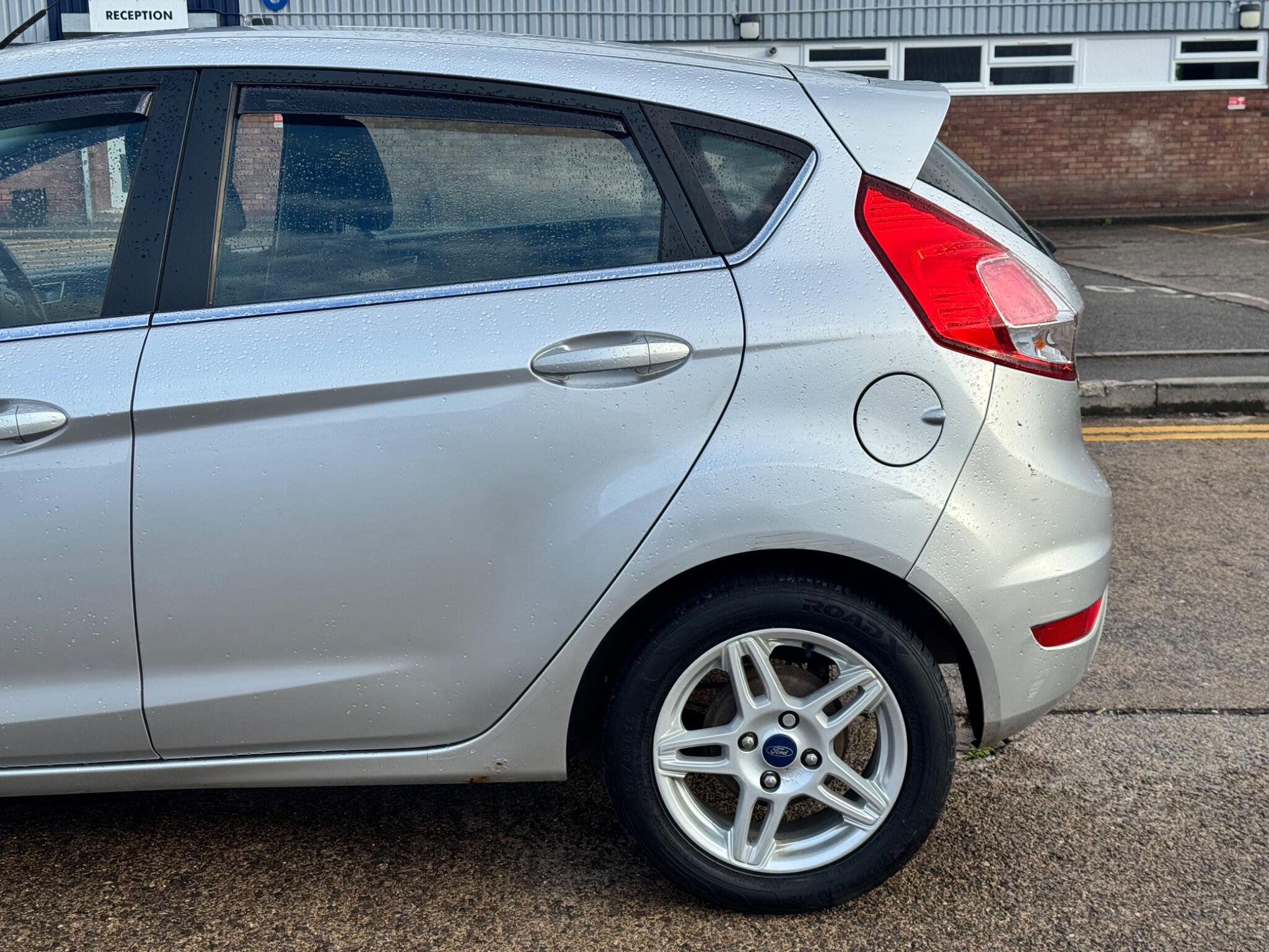 Ford Fiesta view 10
