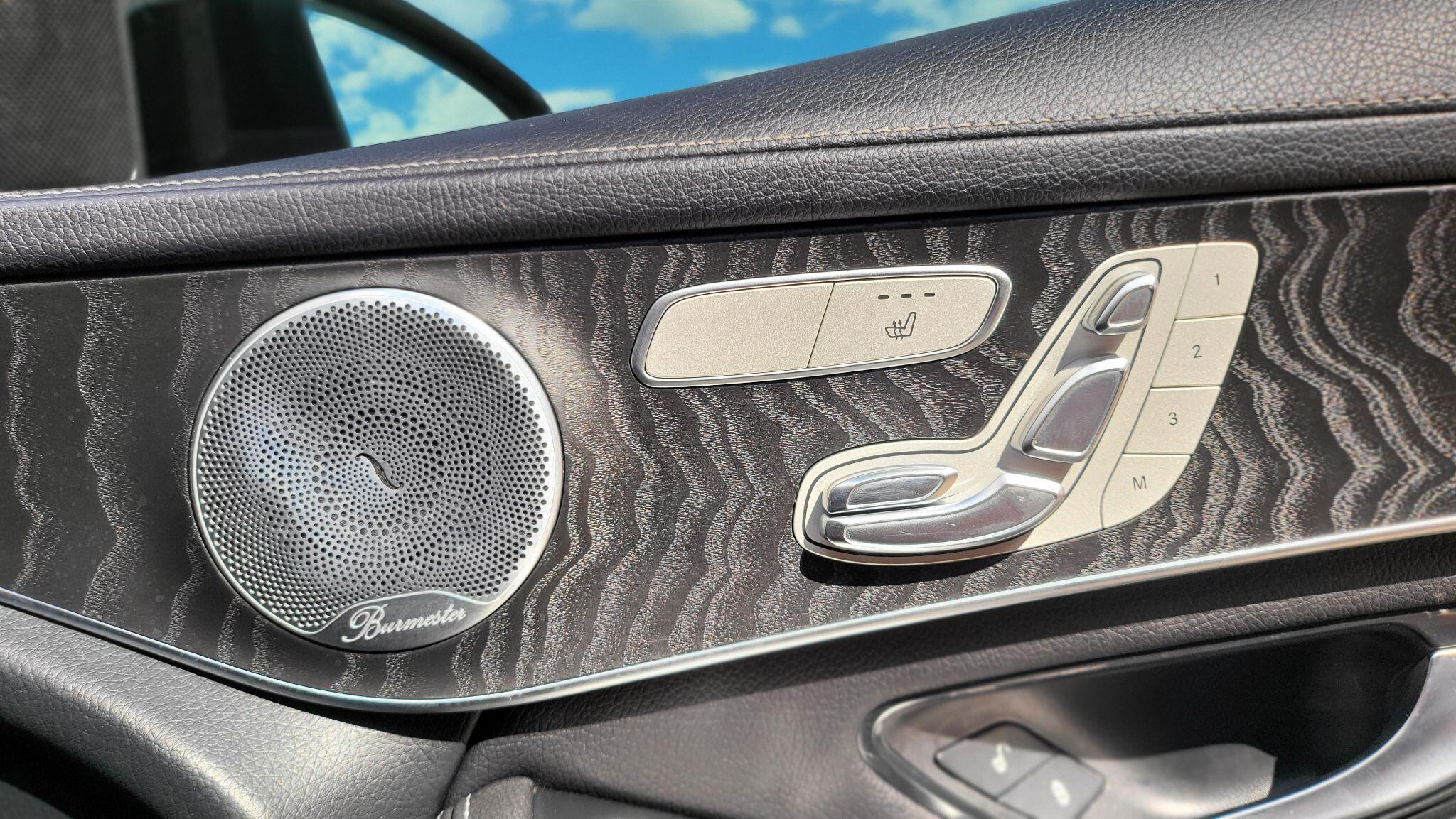 Mercedes-Benz Mercedes-Benz GLC view 19