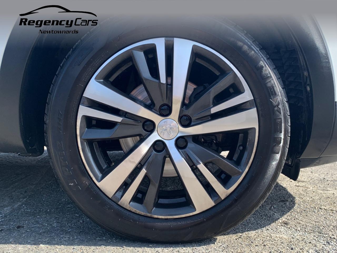 Peugeot 5008 view 29