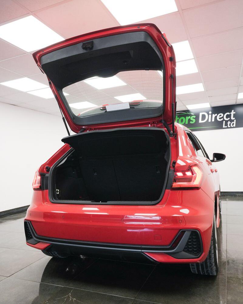 Audi A1 view 8