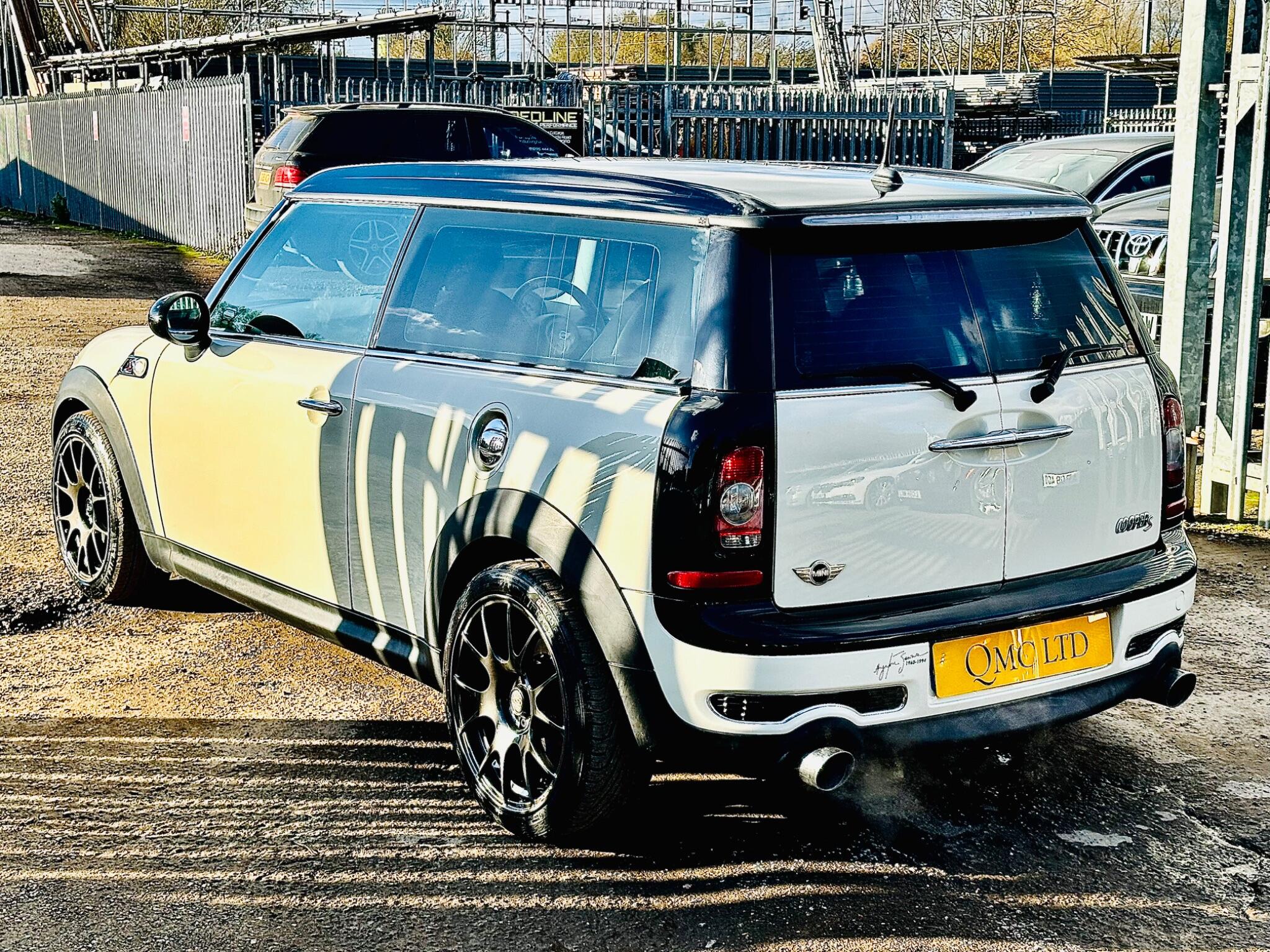 Mini Clubman view 12