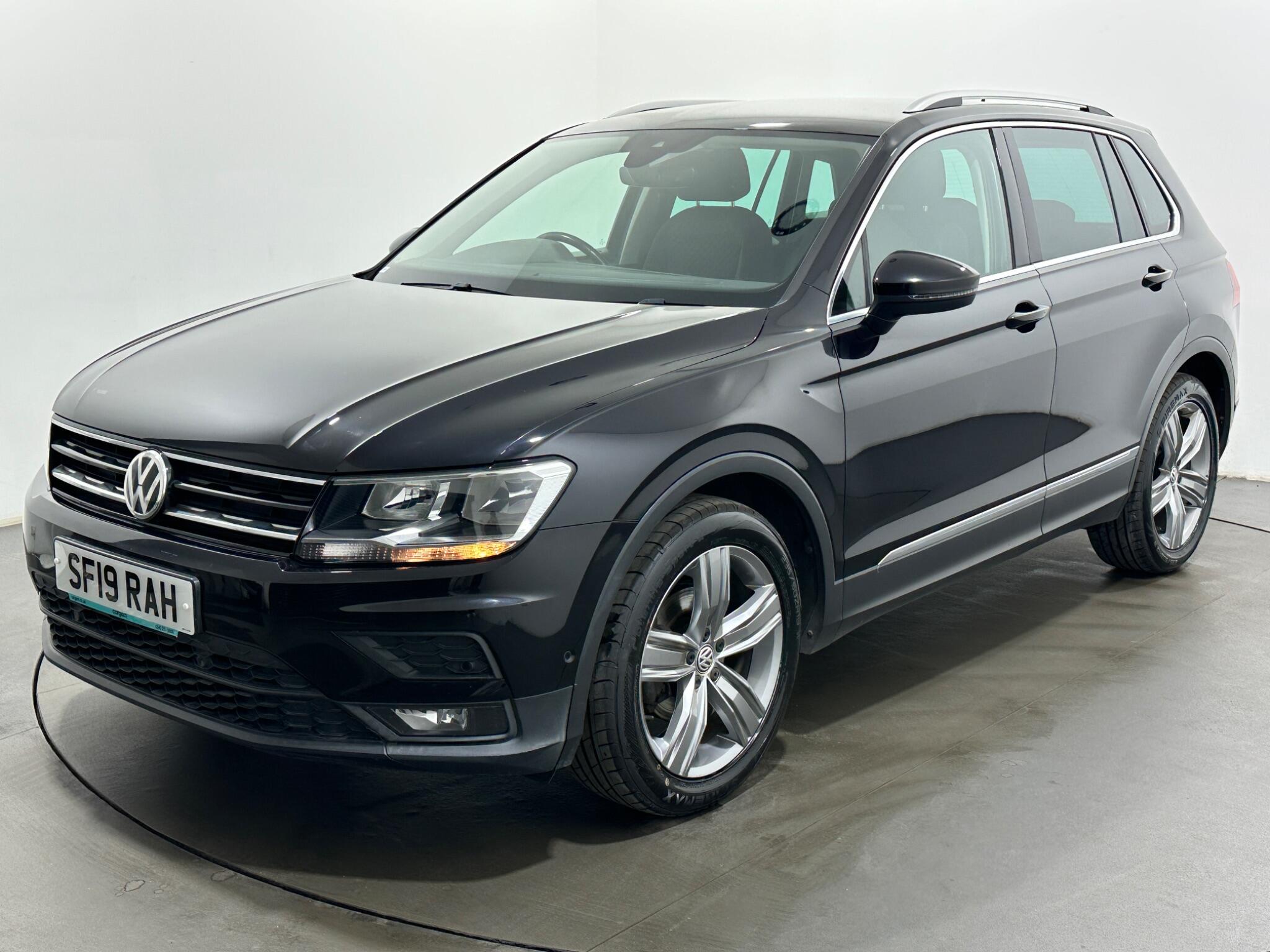 Volkswagen Tiguan view 53