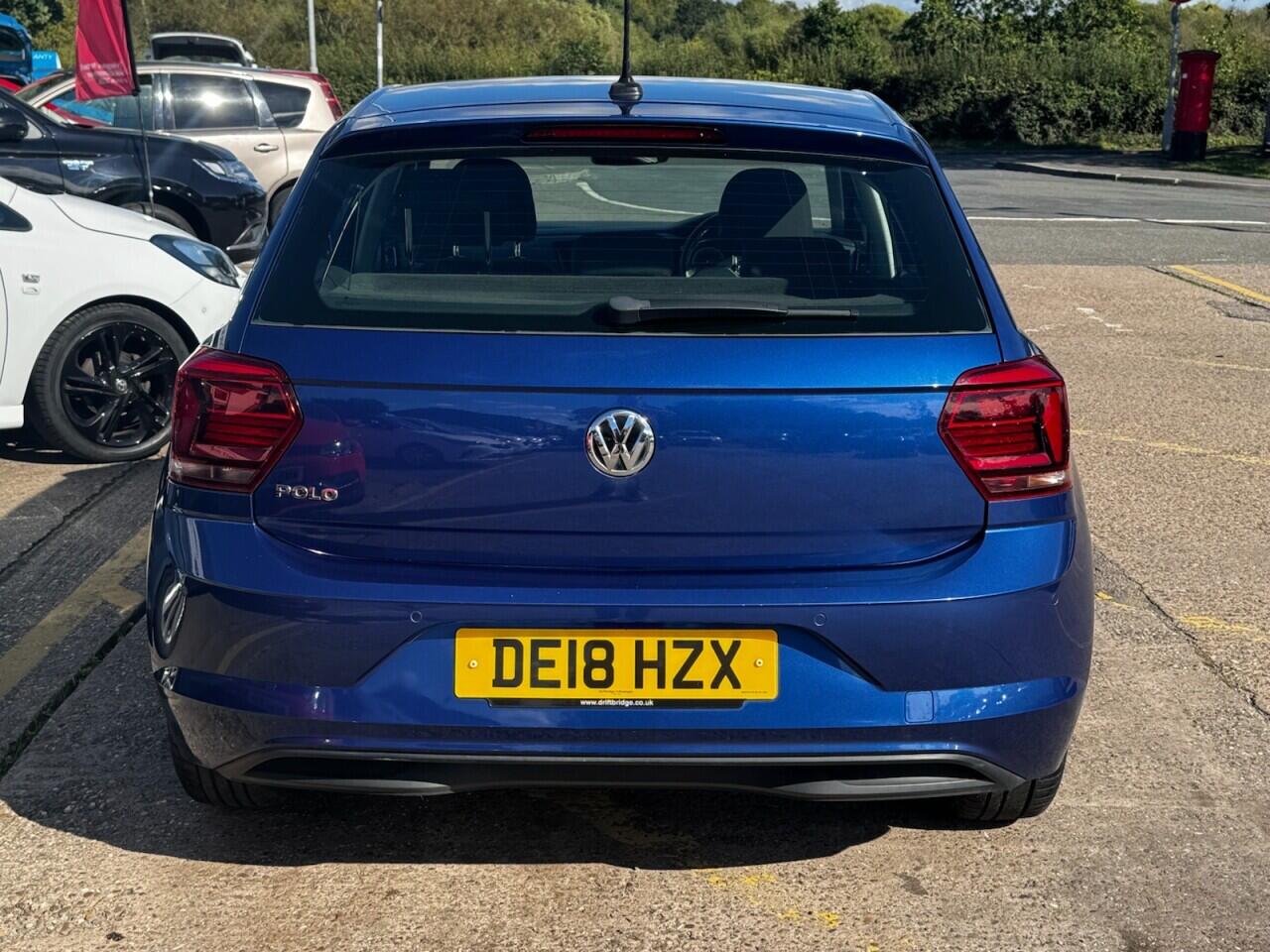 Volkswagen Polo view 18