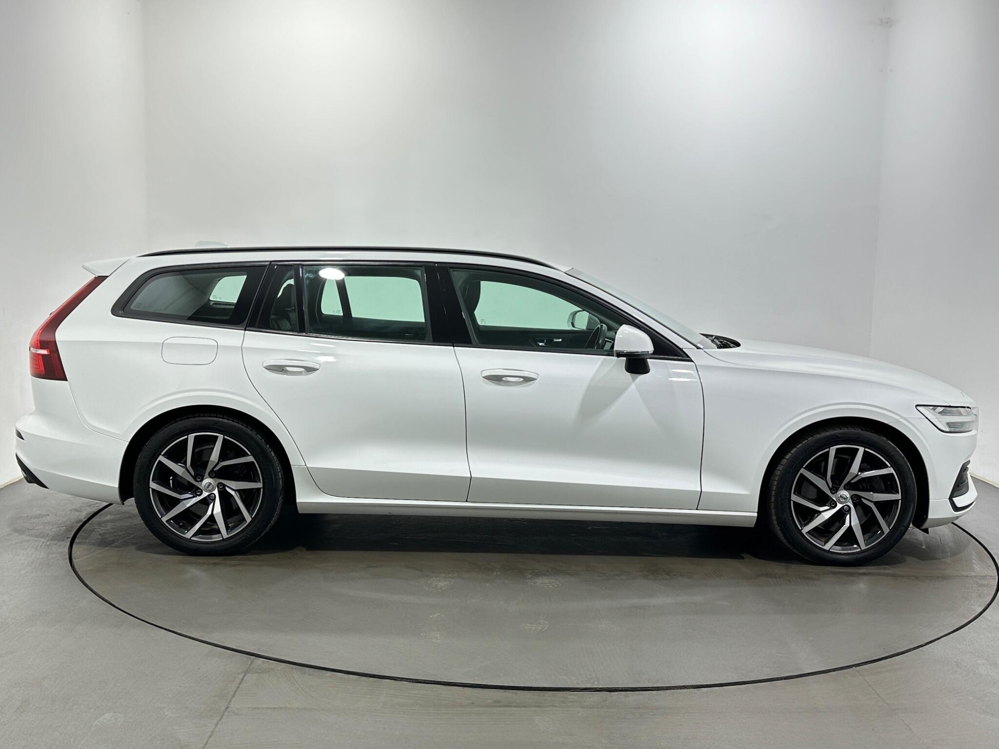 Volvo V60 view 9