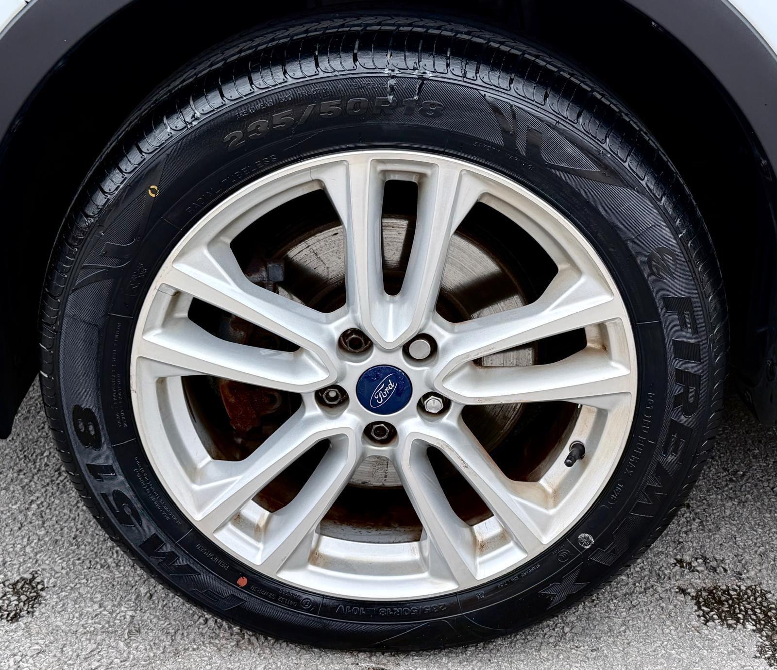 Ford Kuga view 78