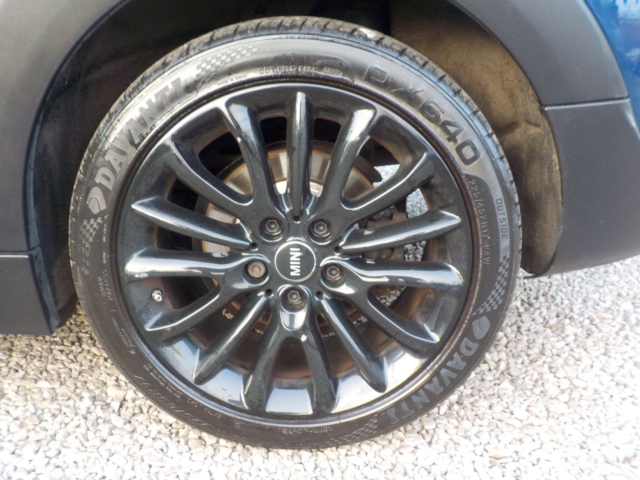 MINI Clubman 1.5 Cooper Euro 6 (s/s) 6dr