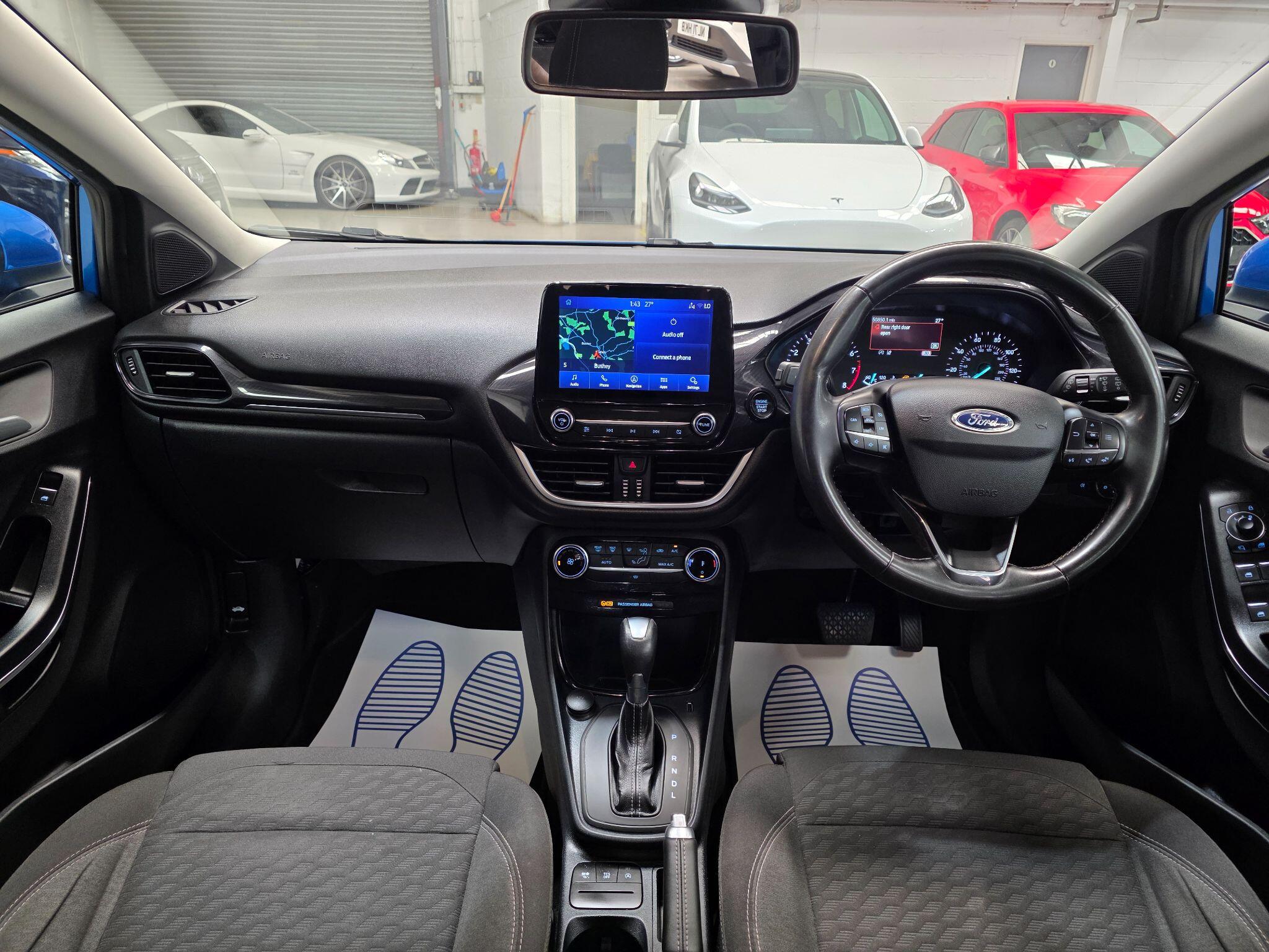 Ford Puma view 5