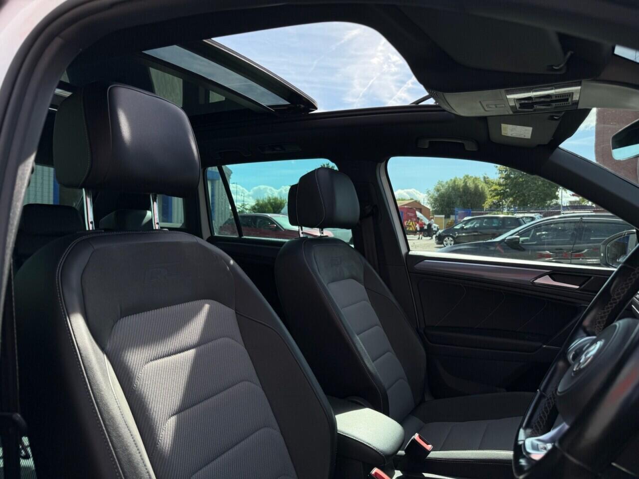 Volkswagen Tiguan view 50