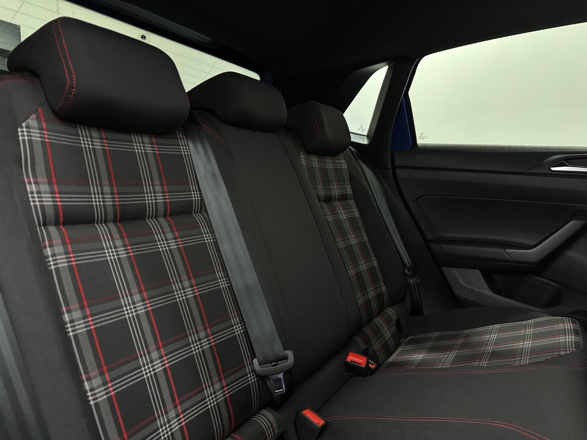 Volkswagen Polo view 41