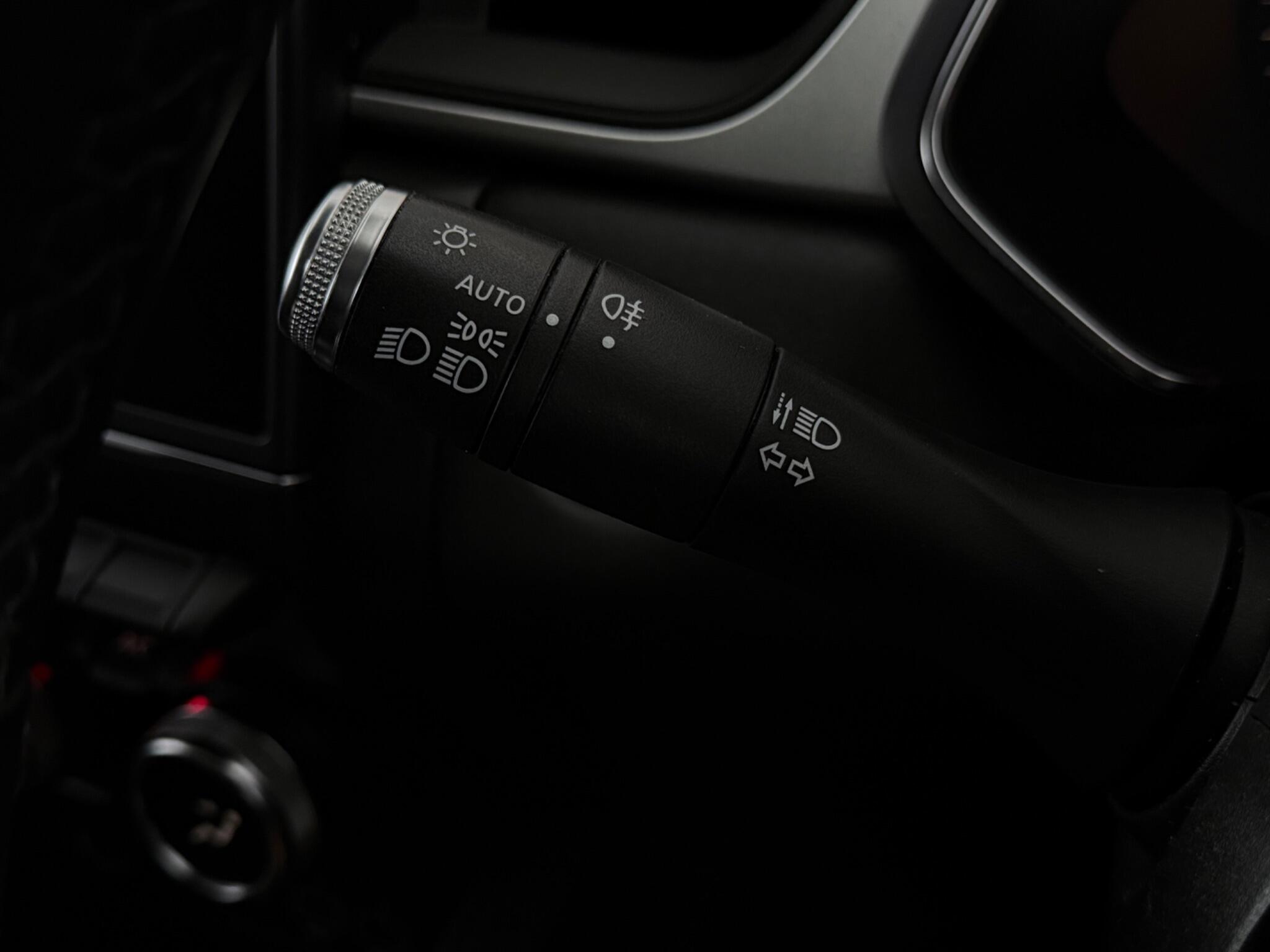 Renault Captur view 18