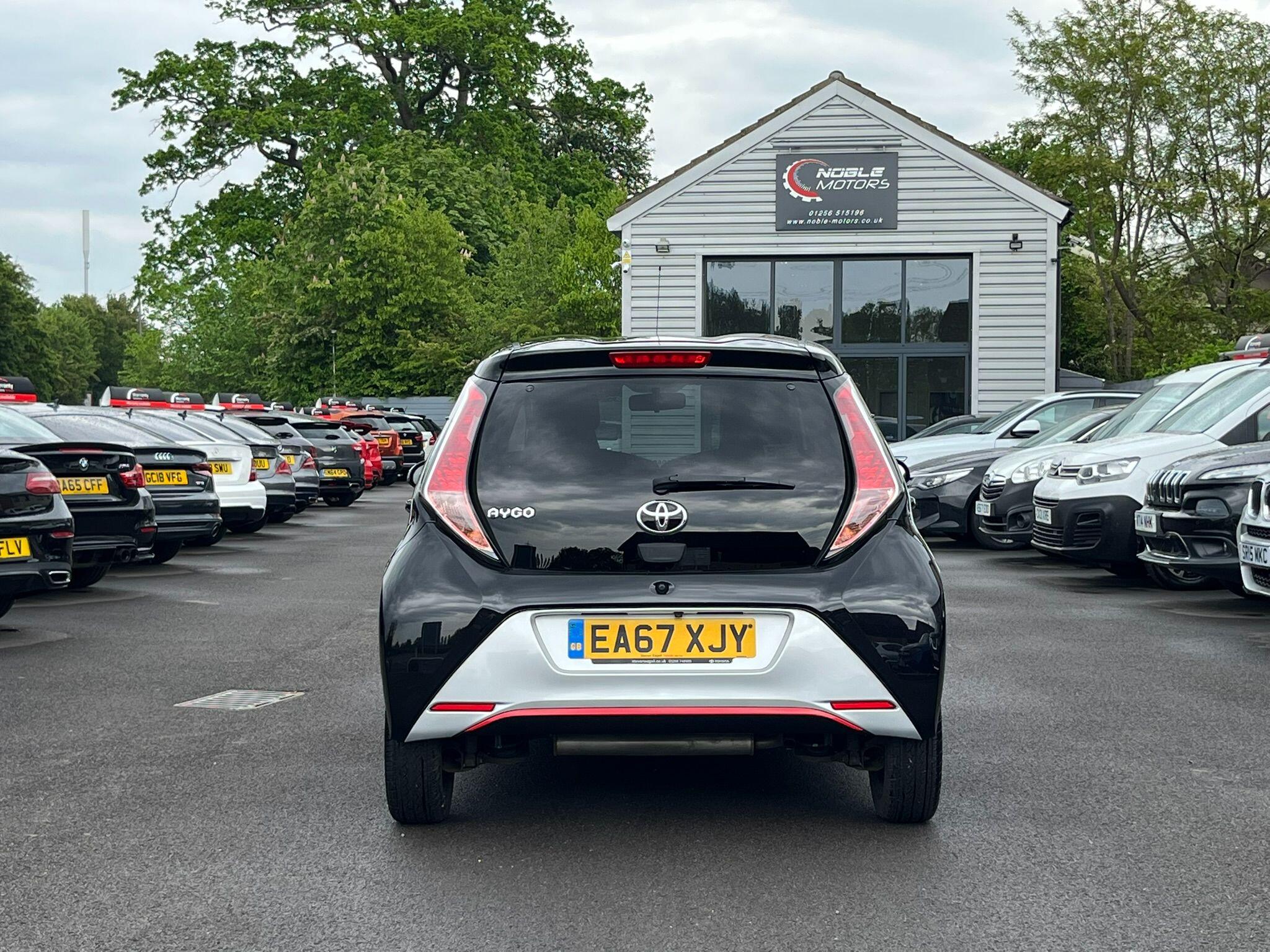 Toyota Aygo view 6