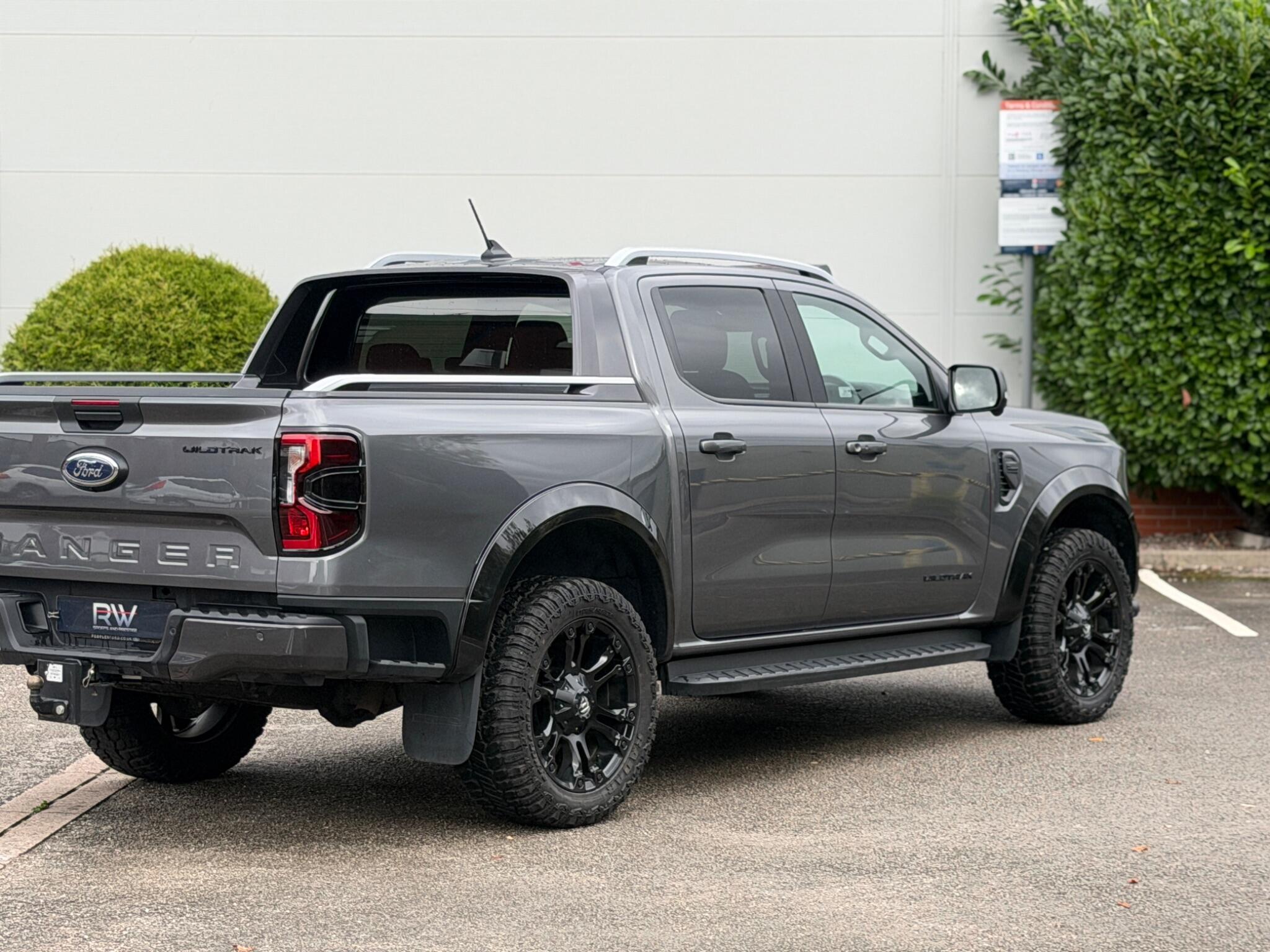 Ford Ranger view 58