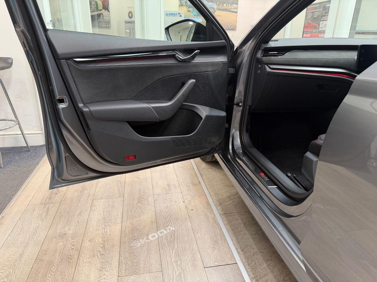 Skoda Octavia view 34