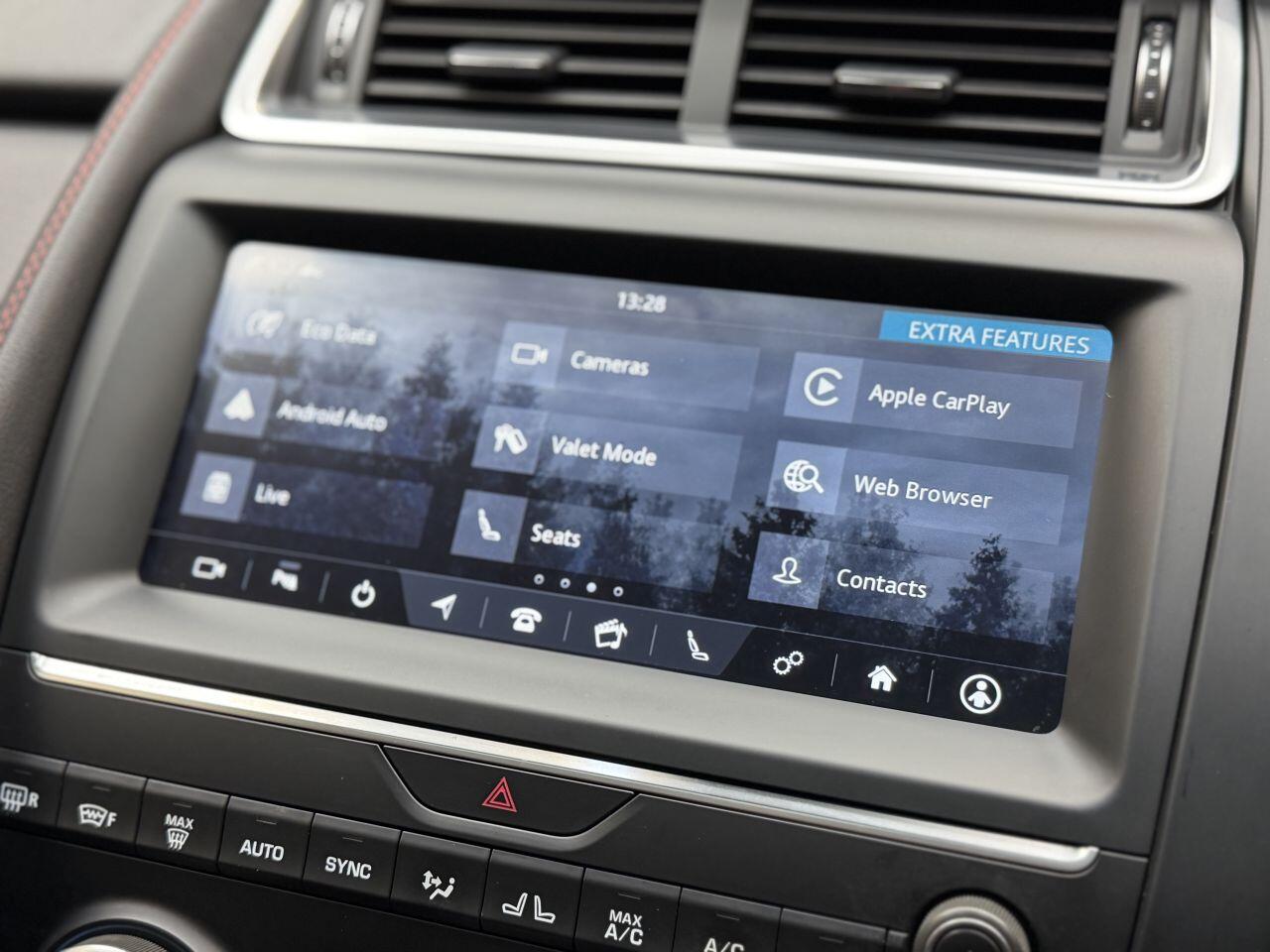 Jaguar E-Pace view 55