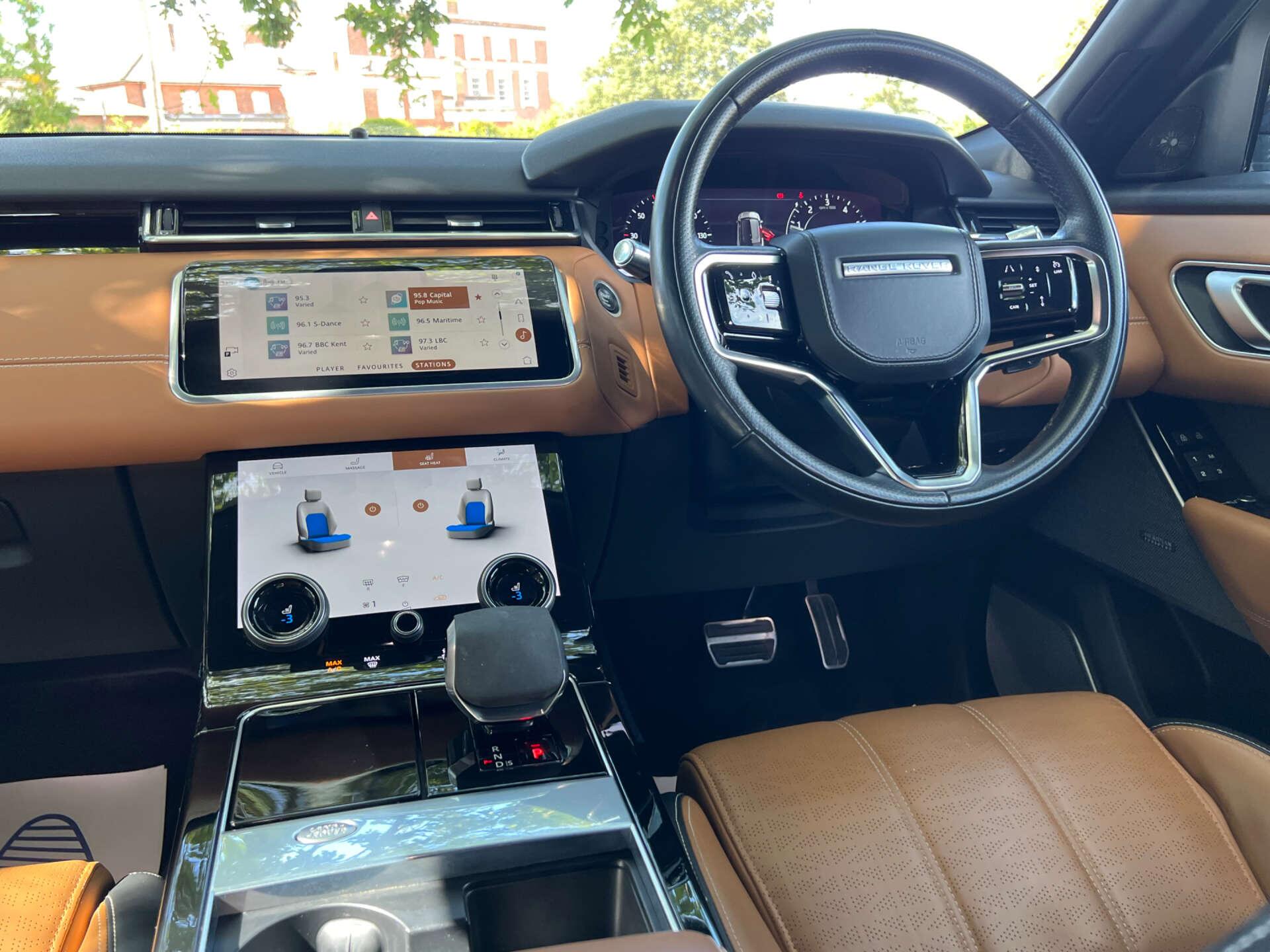 Land Rover Range Rover Velar view 33