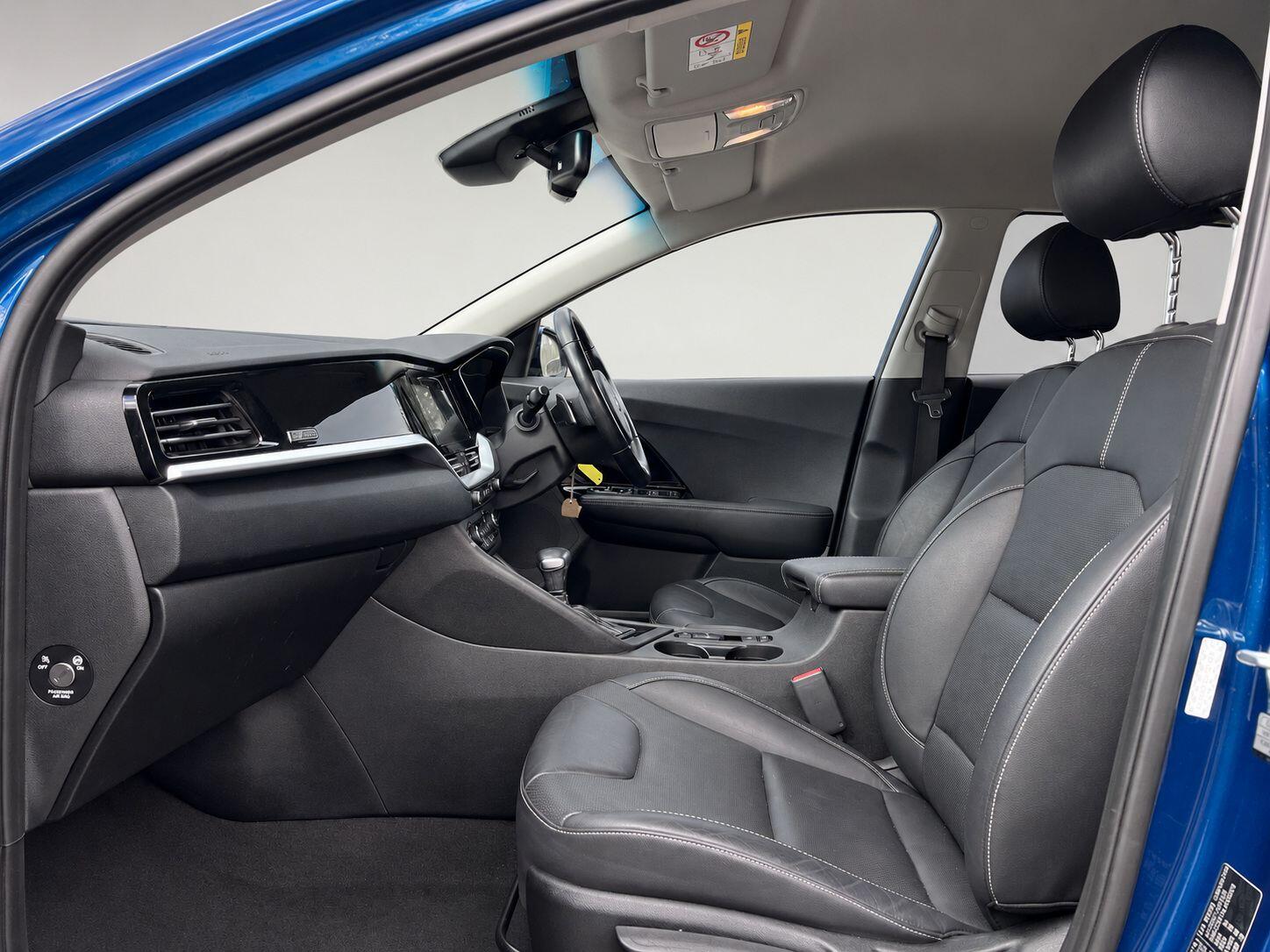 Kia Niro view 37