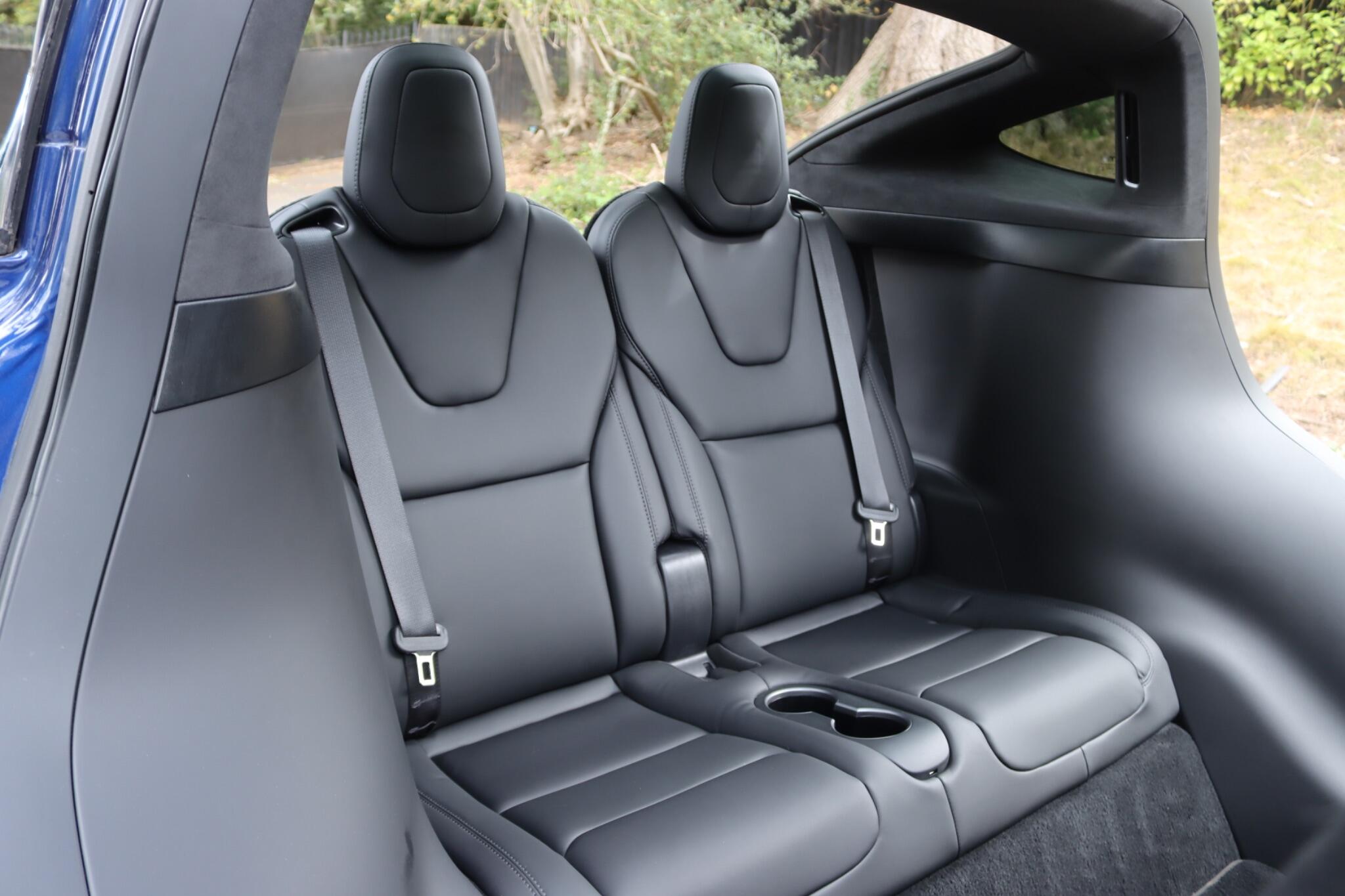 Tesla Model X view 43