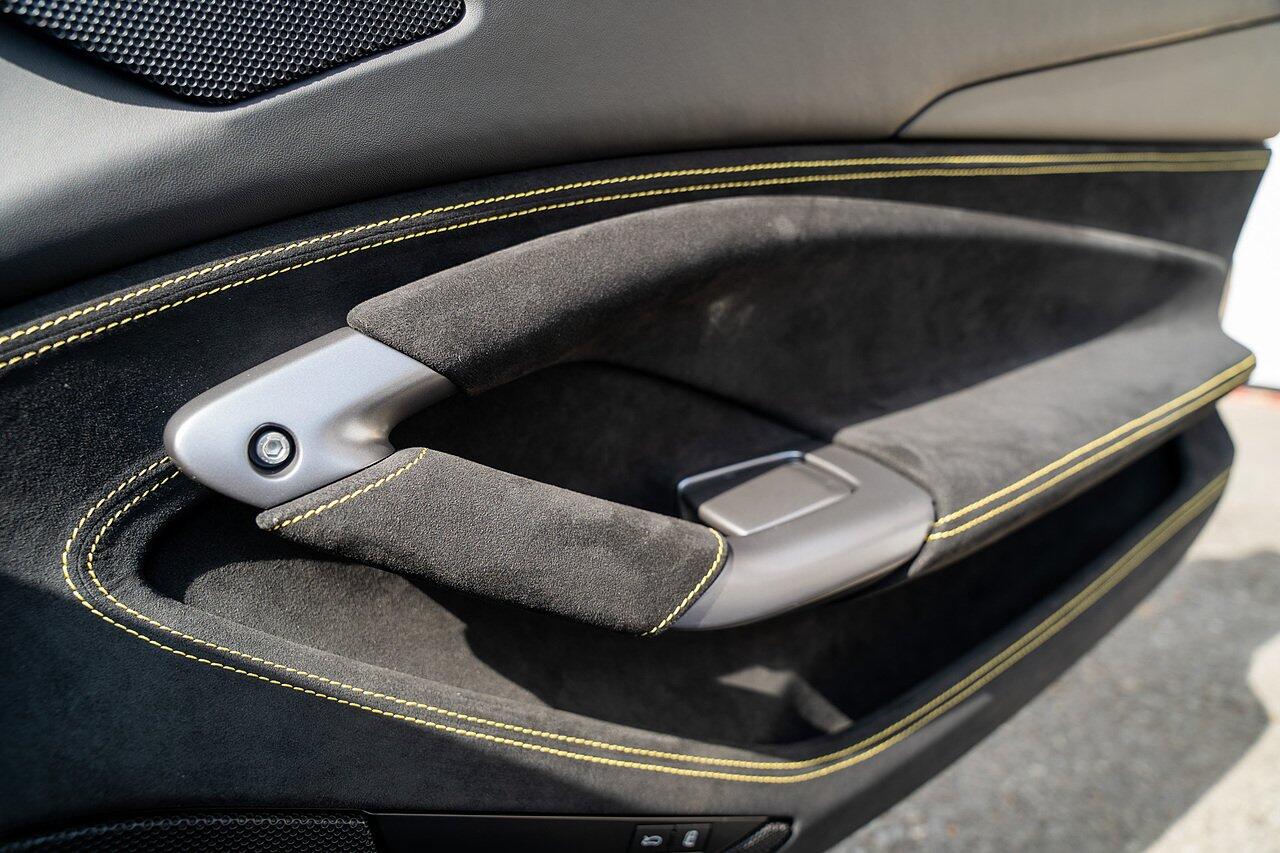 Ferrari F8 Tributo view 72