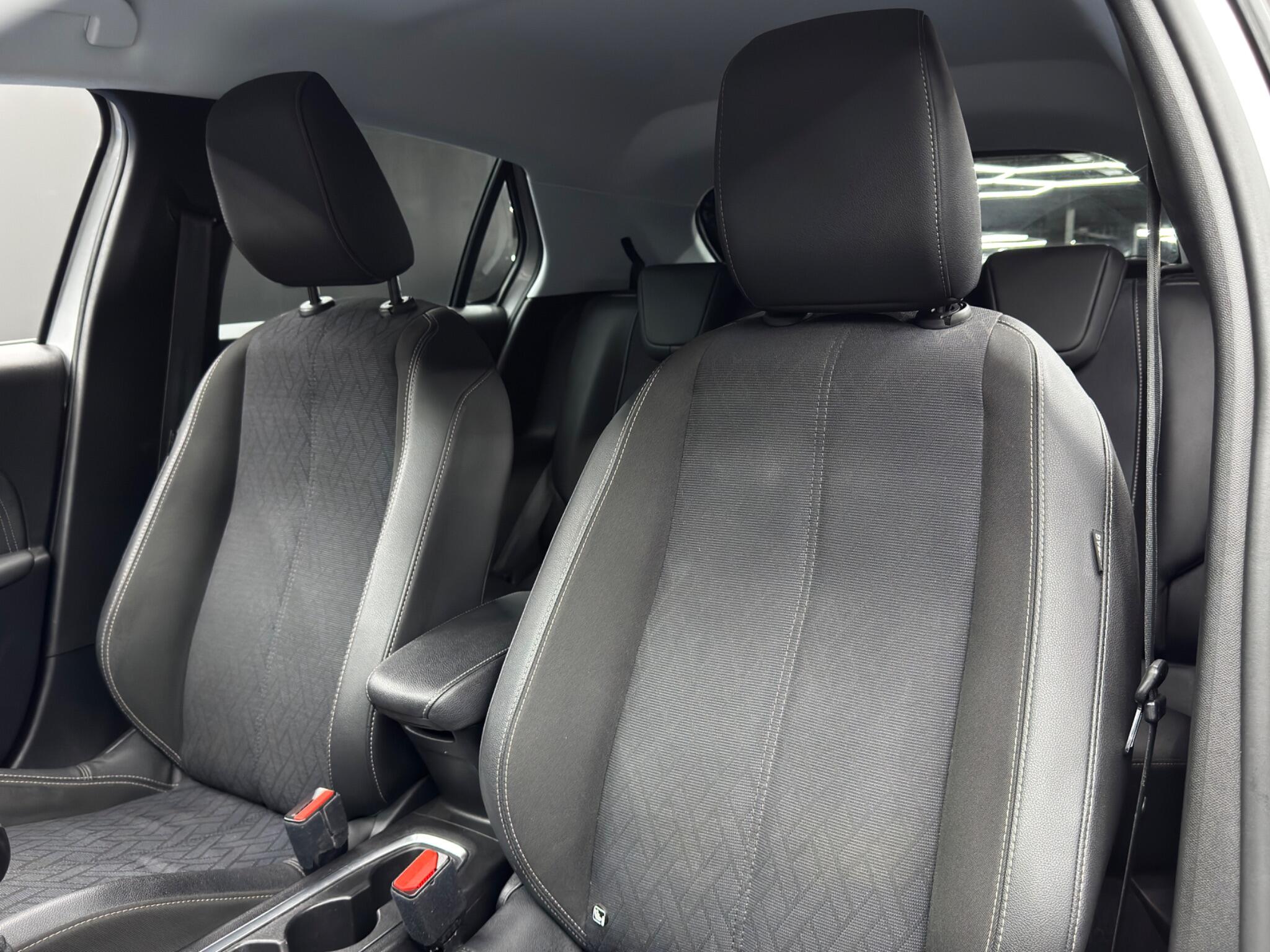 Vauxhall Corsa view 14