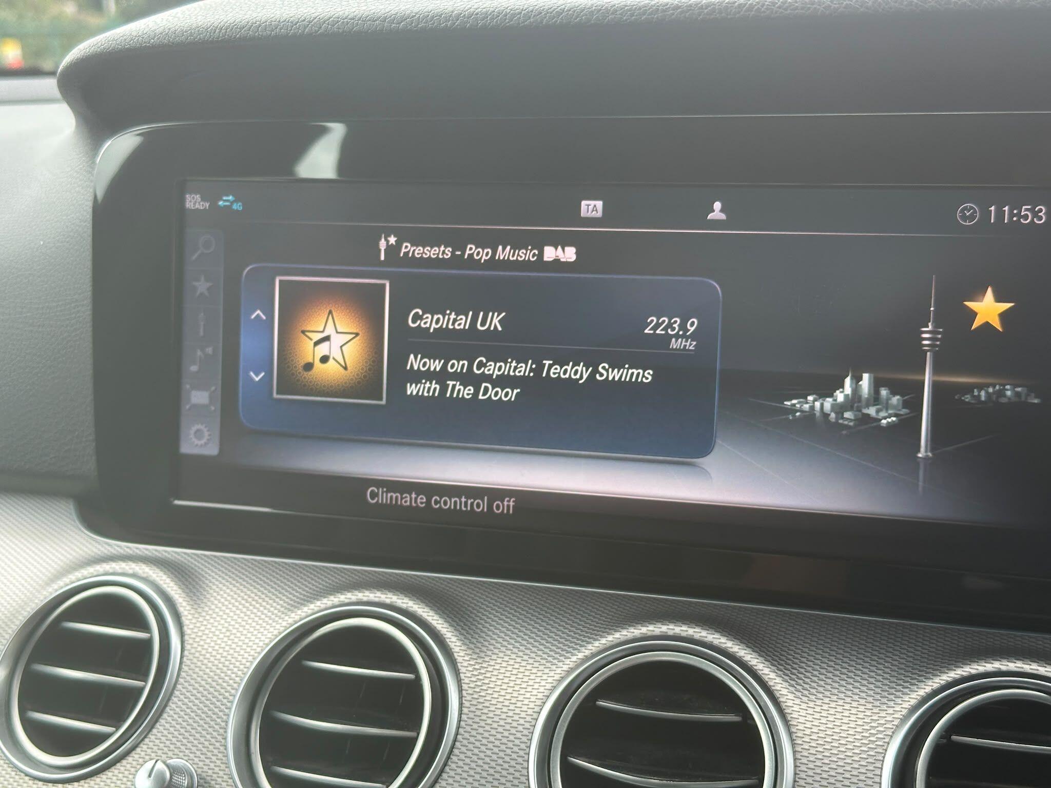 Mercedes-Benz E Class view 16