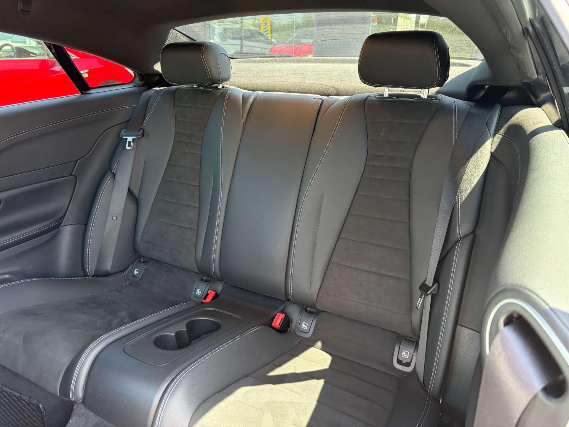 Mercedes-Benz E Class view 20