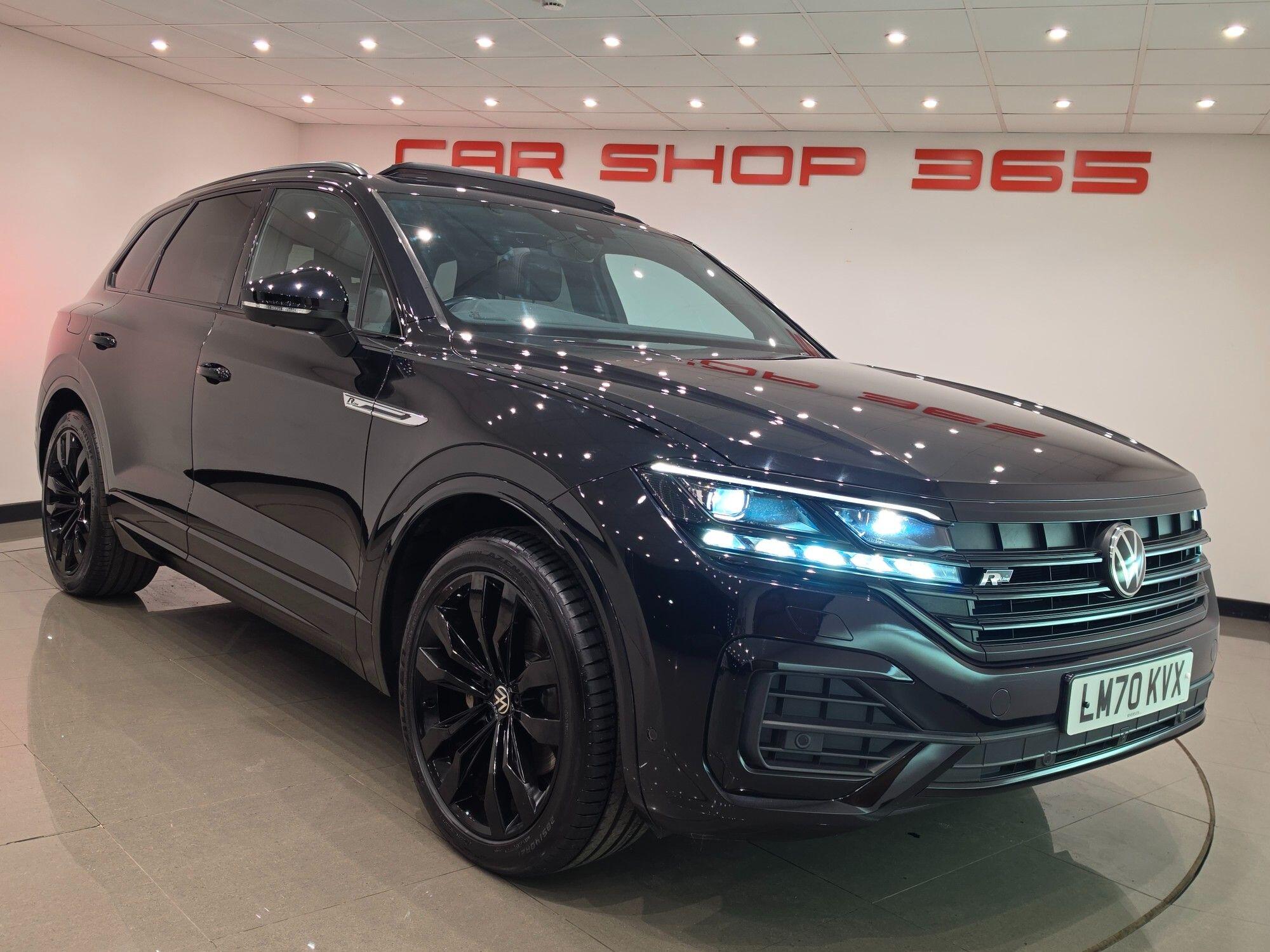 Volkswagen Touareg view 9