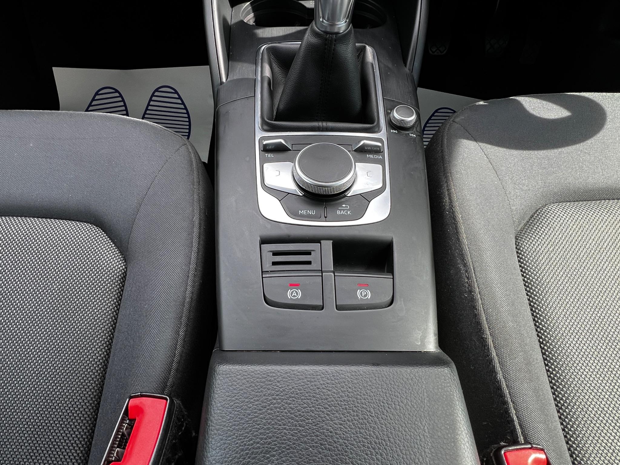 2018 Audi A3 image 11