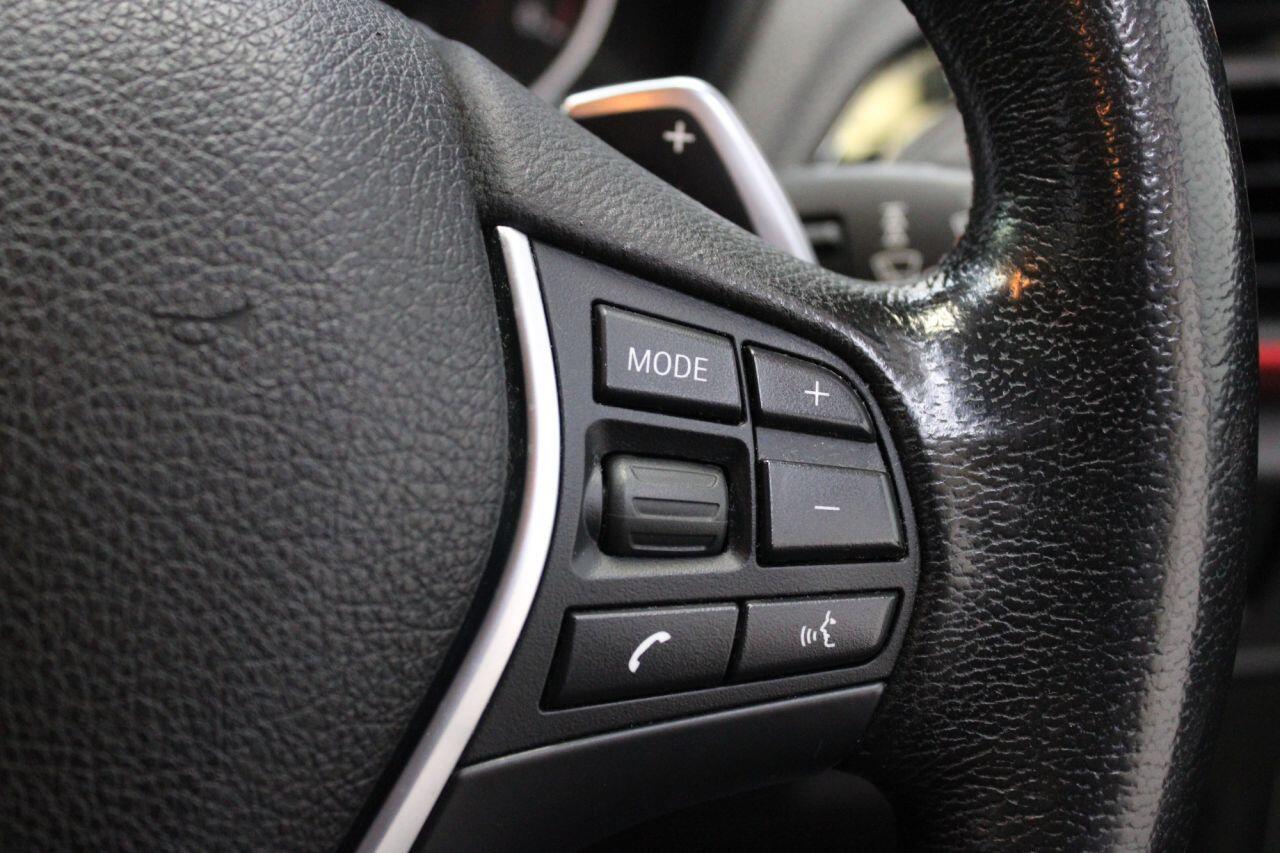 BMW 1 Series view 29
