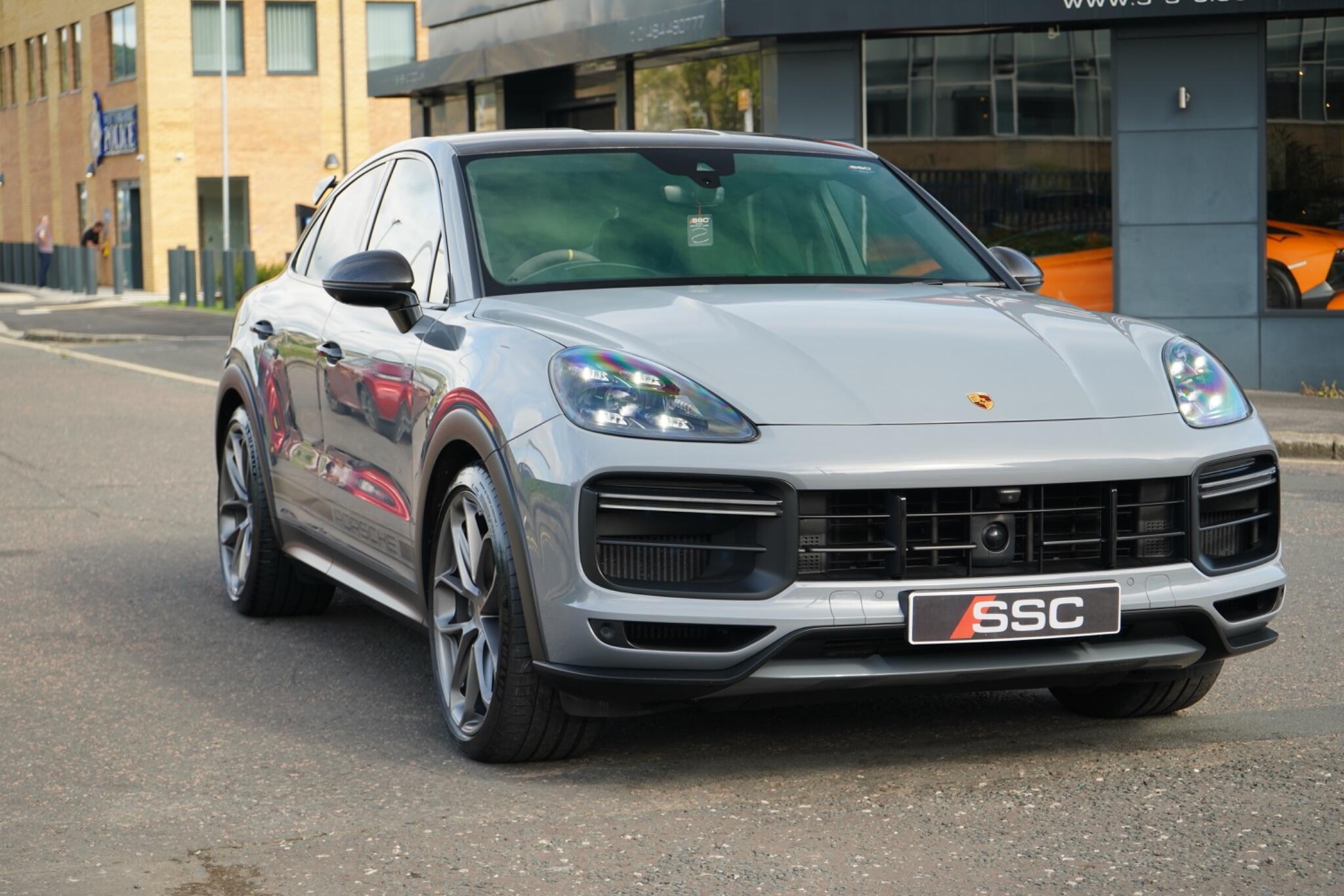 Porsche Cayenne view 6