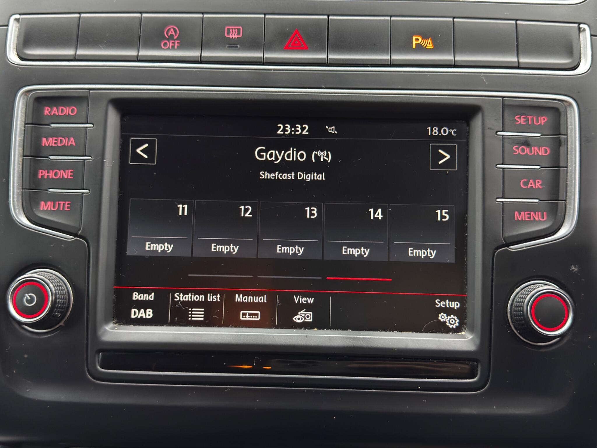 Volkswagen Polo view 28