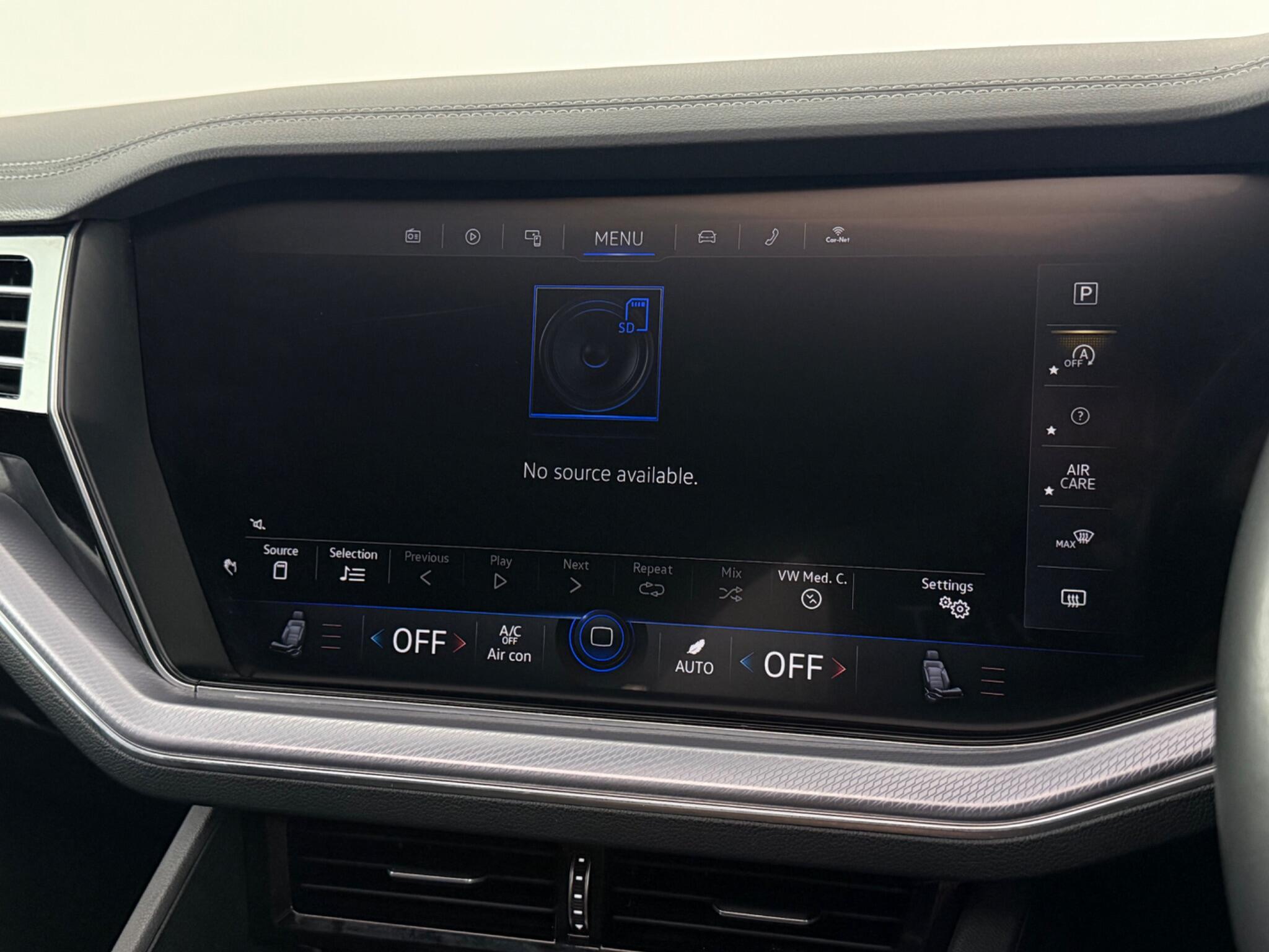 Volkswagen Touareg view 31