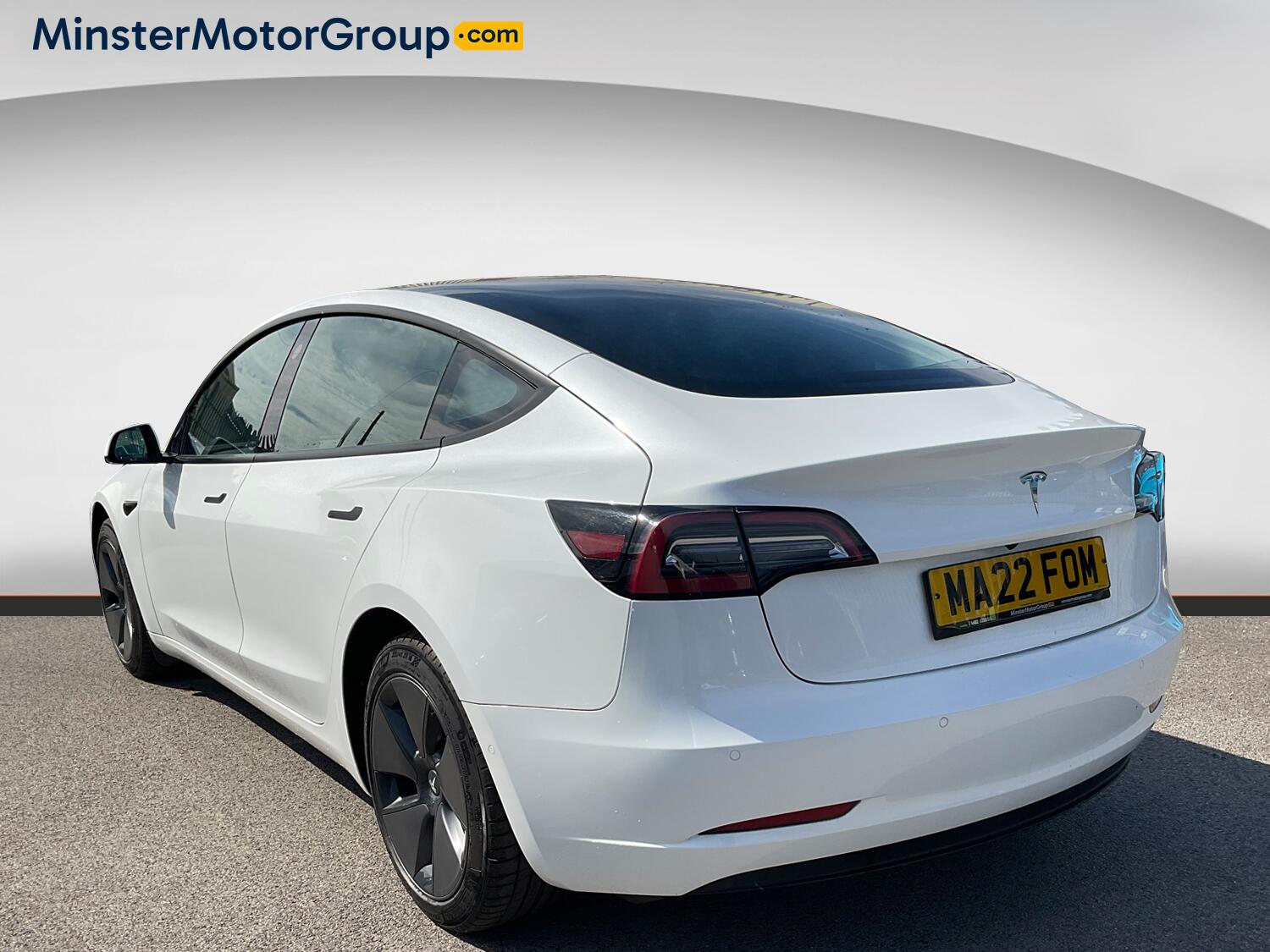 Tesla Model 3 view 4