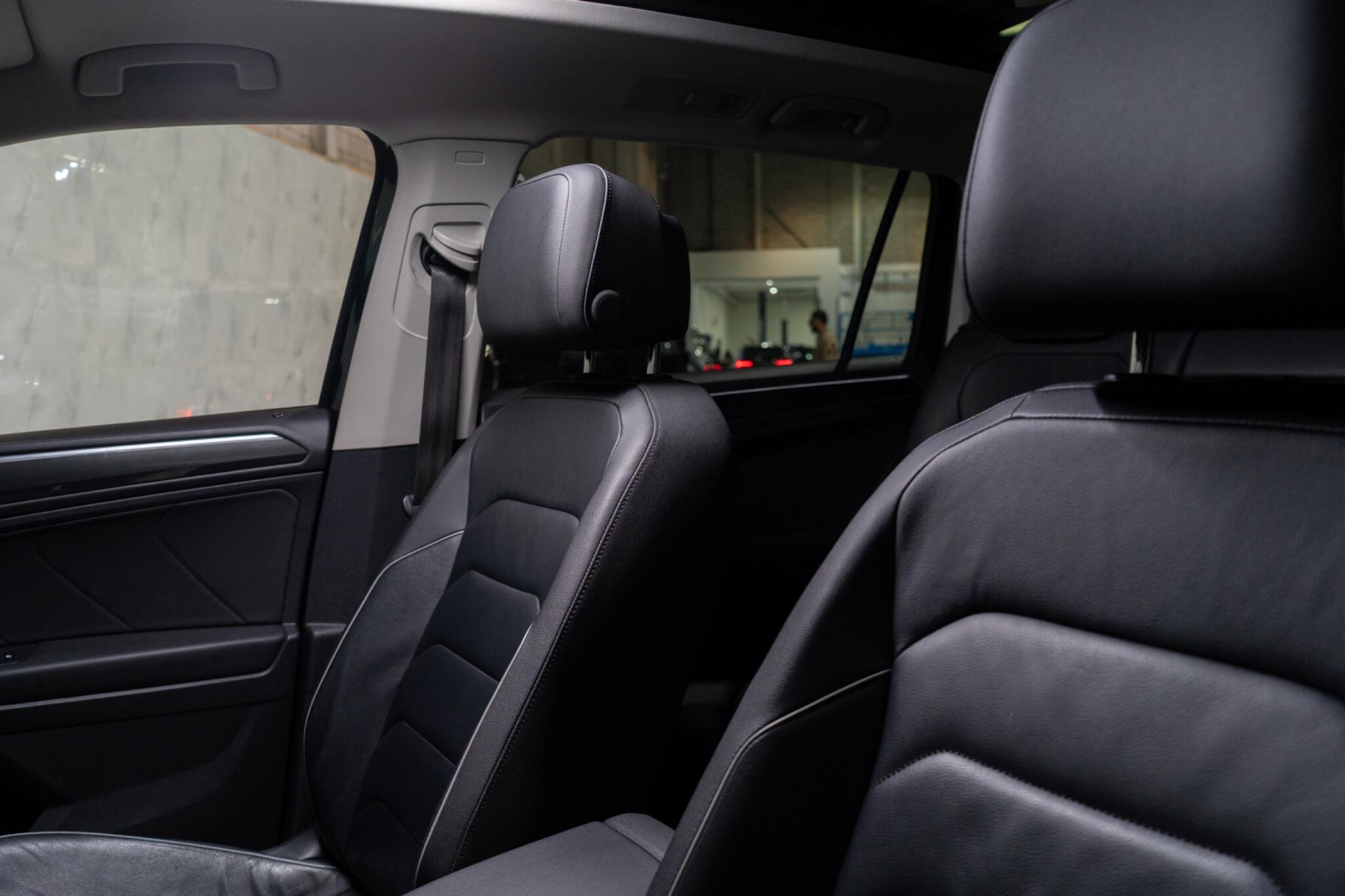 Volkswagen Tiguan Allspace view 42