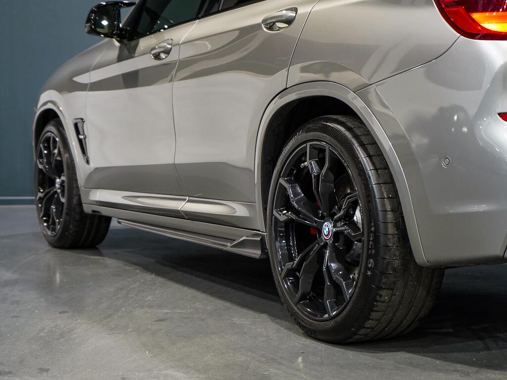 BMW X3 M view 9