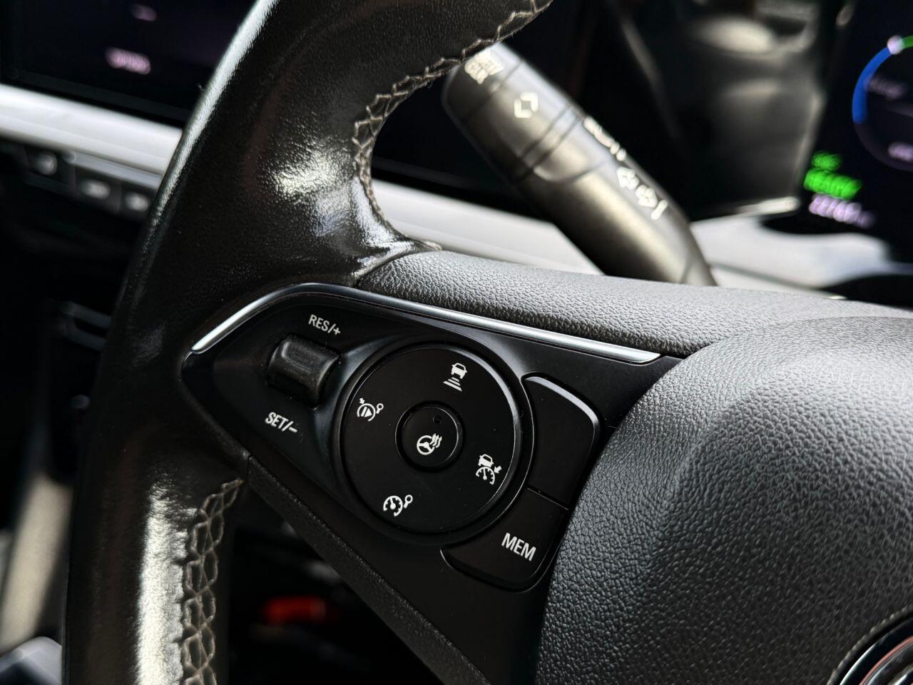 Vauxhall Mokka Electric view 32