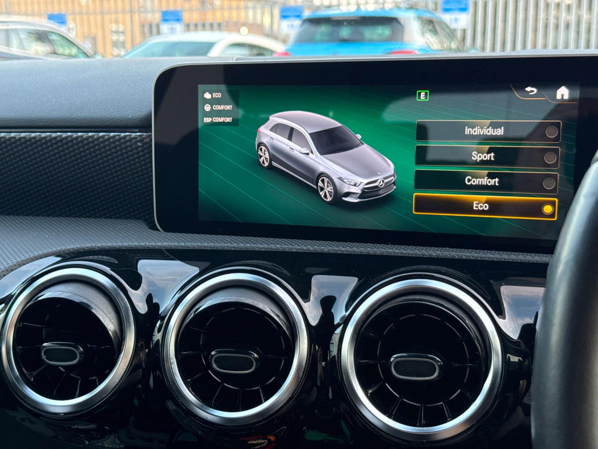 Mercedes-Benz A Class view 81