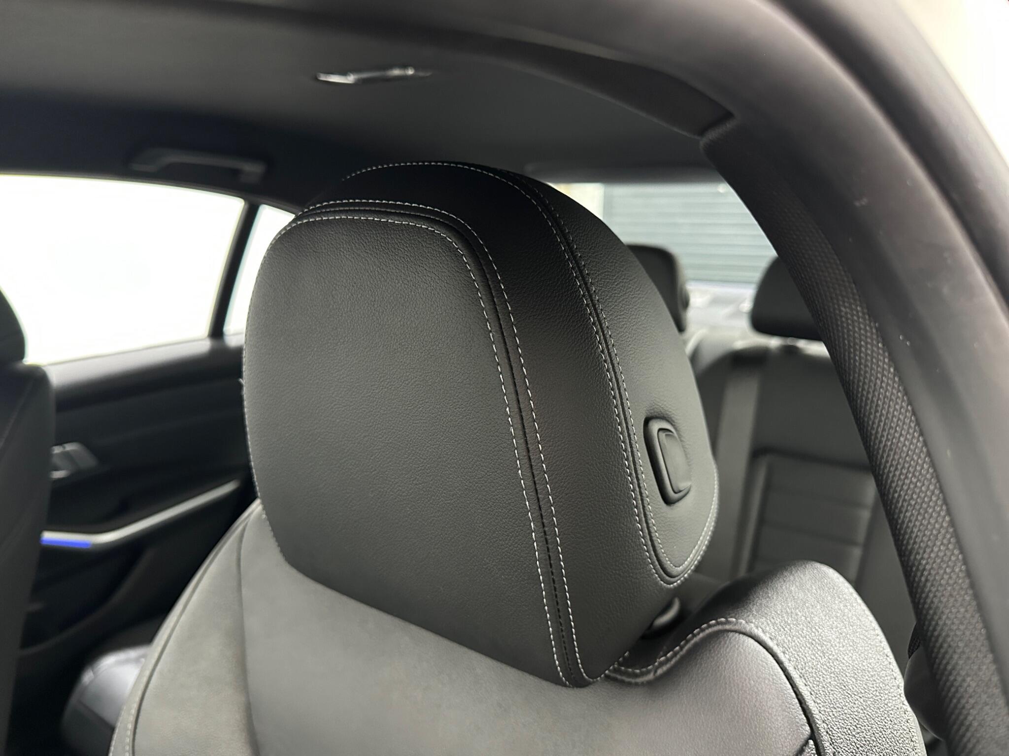 BMW 3 Series view 39