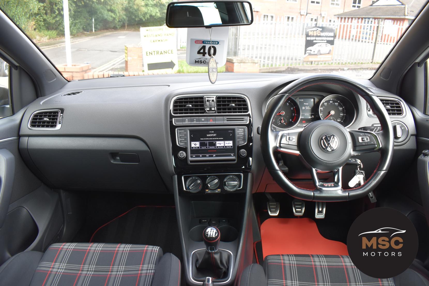 Volkswagen Polo view 40