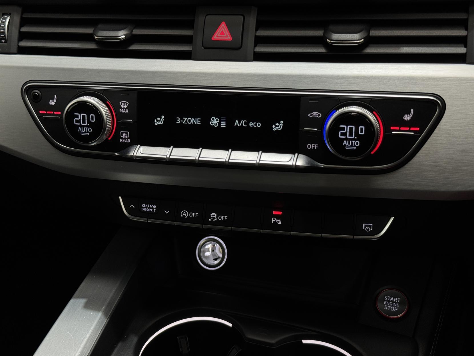 Audi S4 Avant view 36