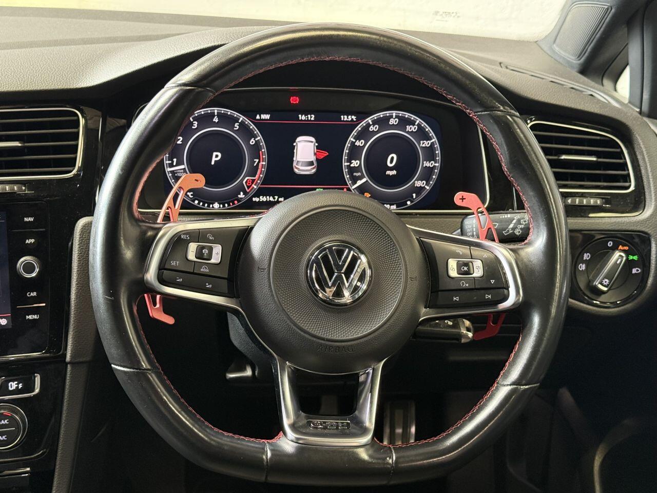 Volkswagen Golf view 33