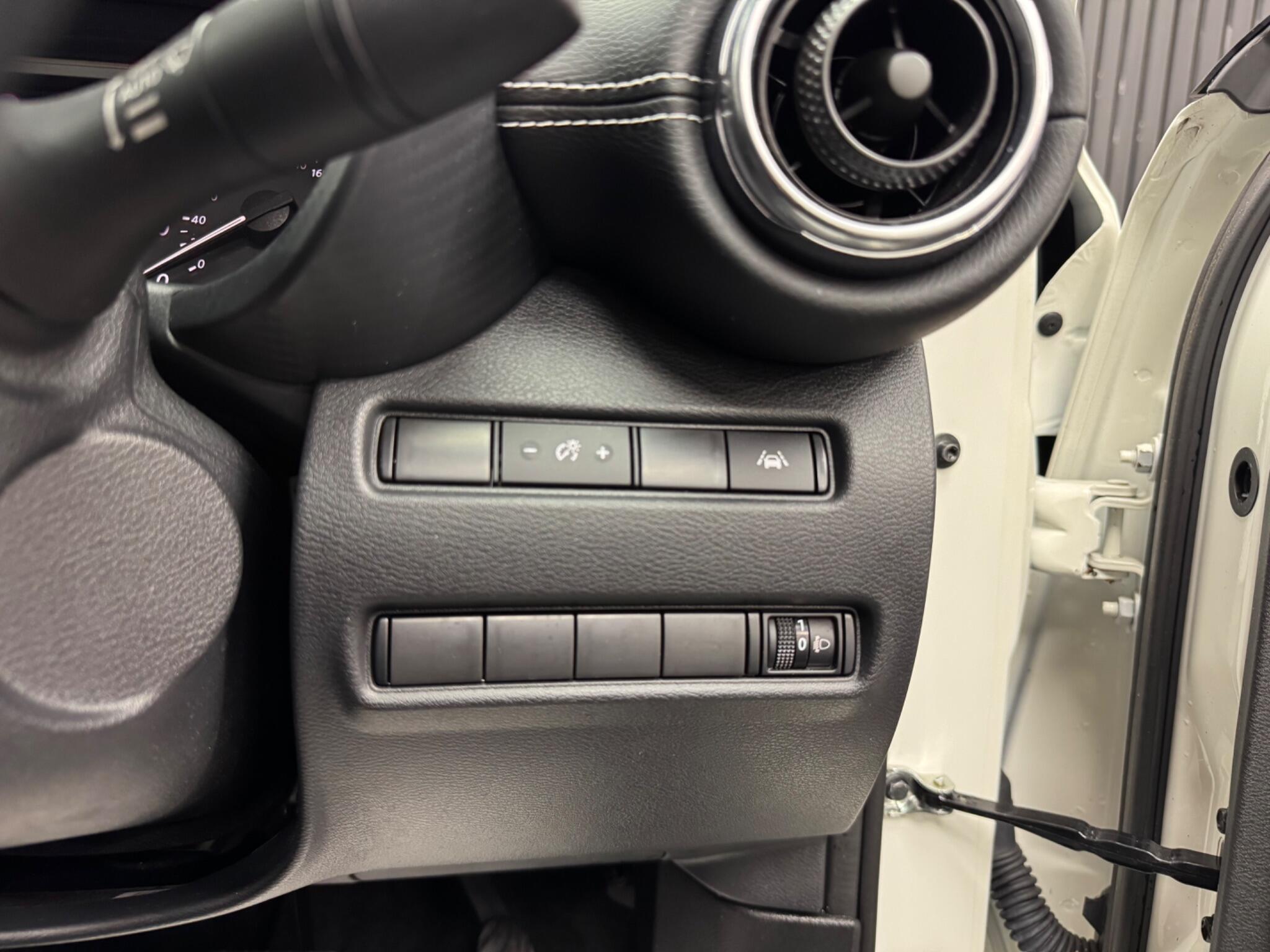 Nissan Juke view 31