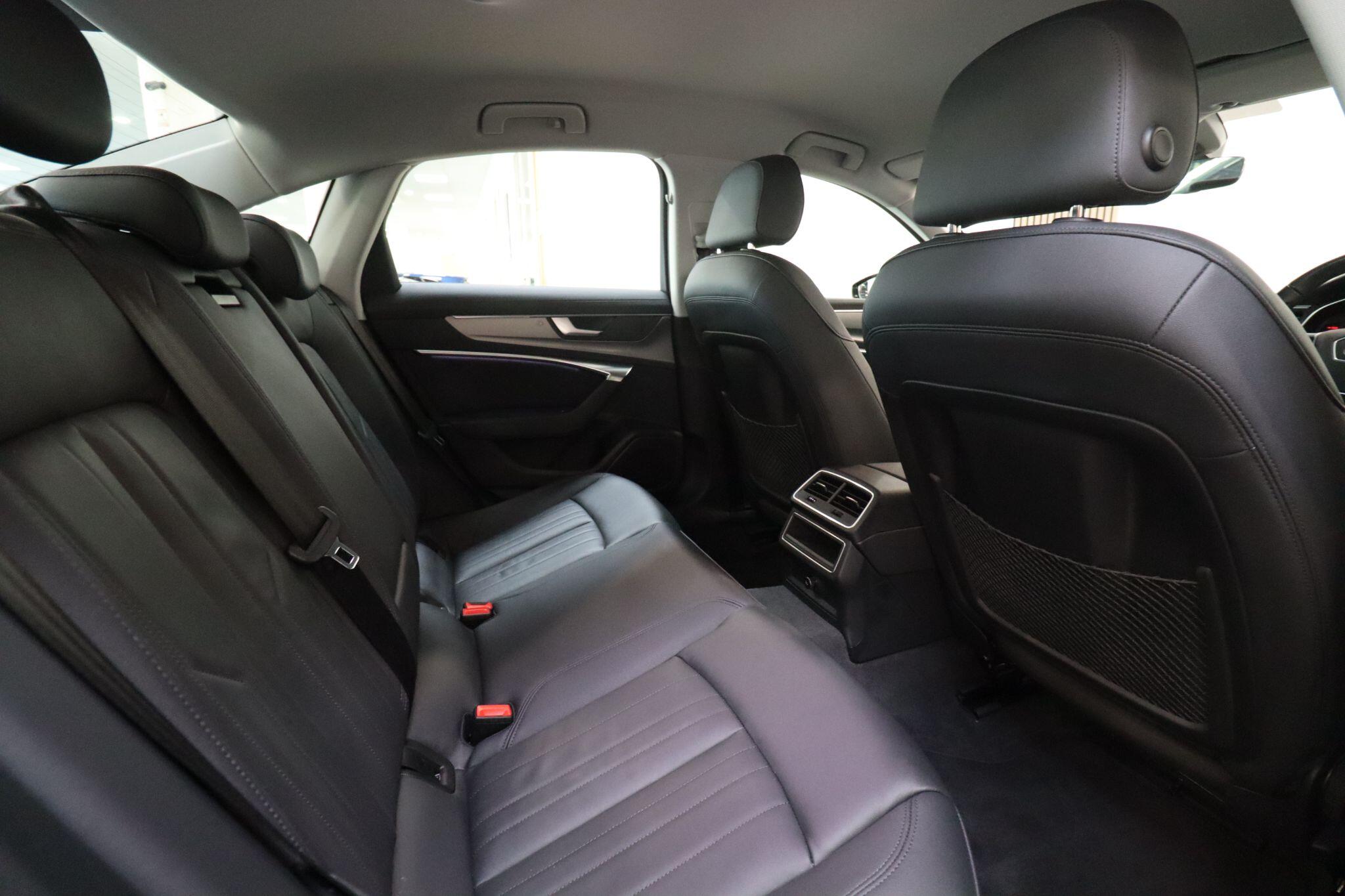 Audi A6 Saloon view 13