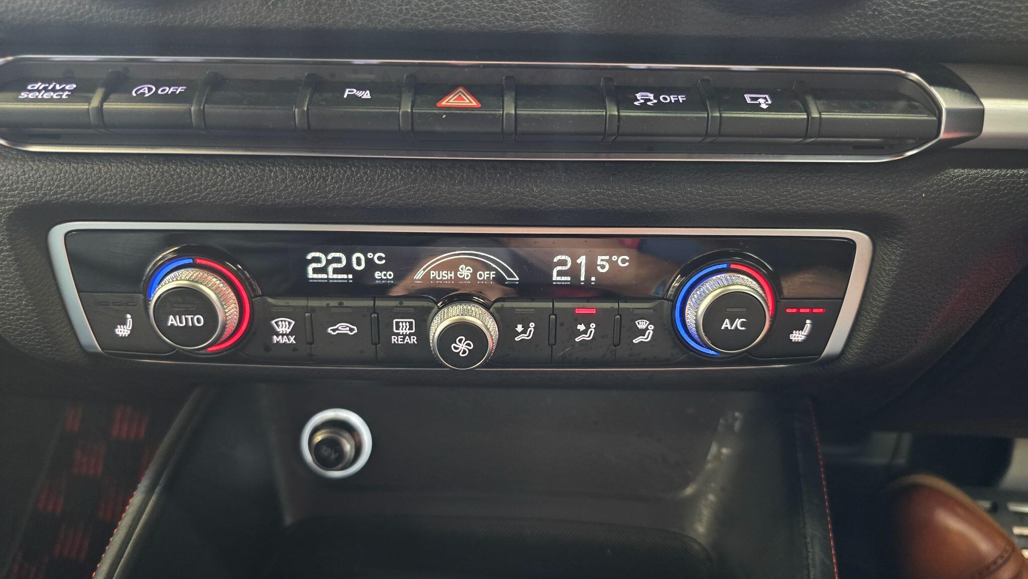 Audi S3 view 18
