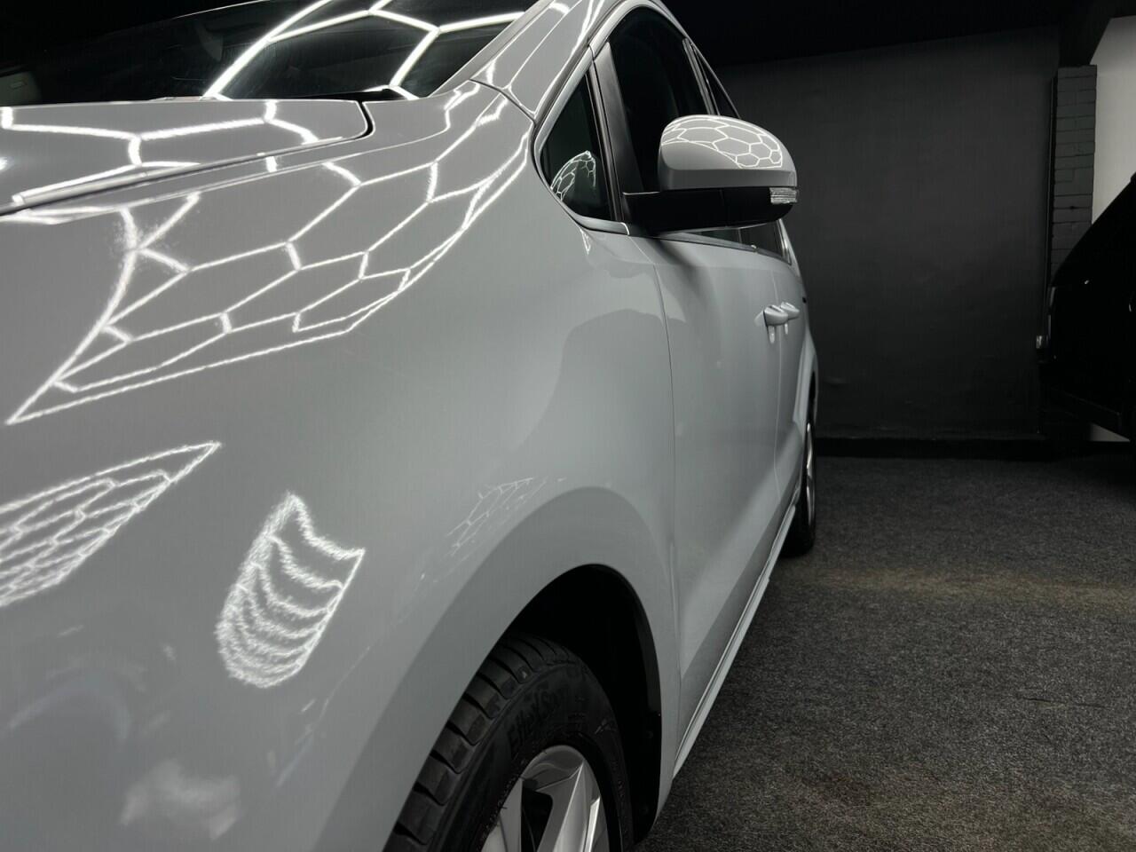 SEAT Alhambra view 24